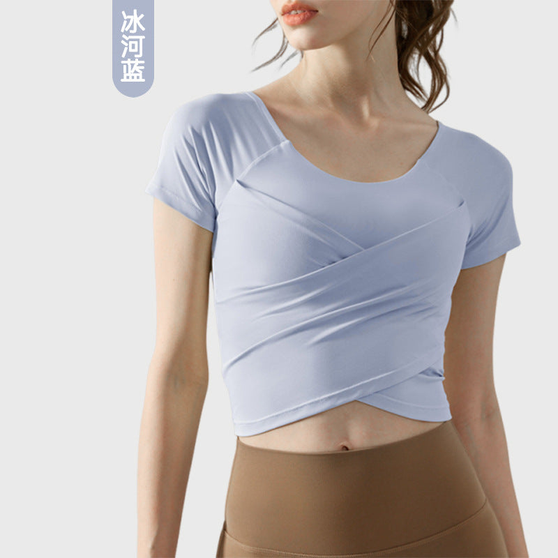 03/2023 Top de yoga femme extérieur avec coussinet de poitrine intégré, T-shirt de sport moulant et nu à manches courtes pour yoga et fitness