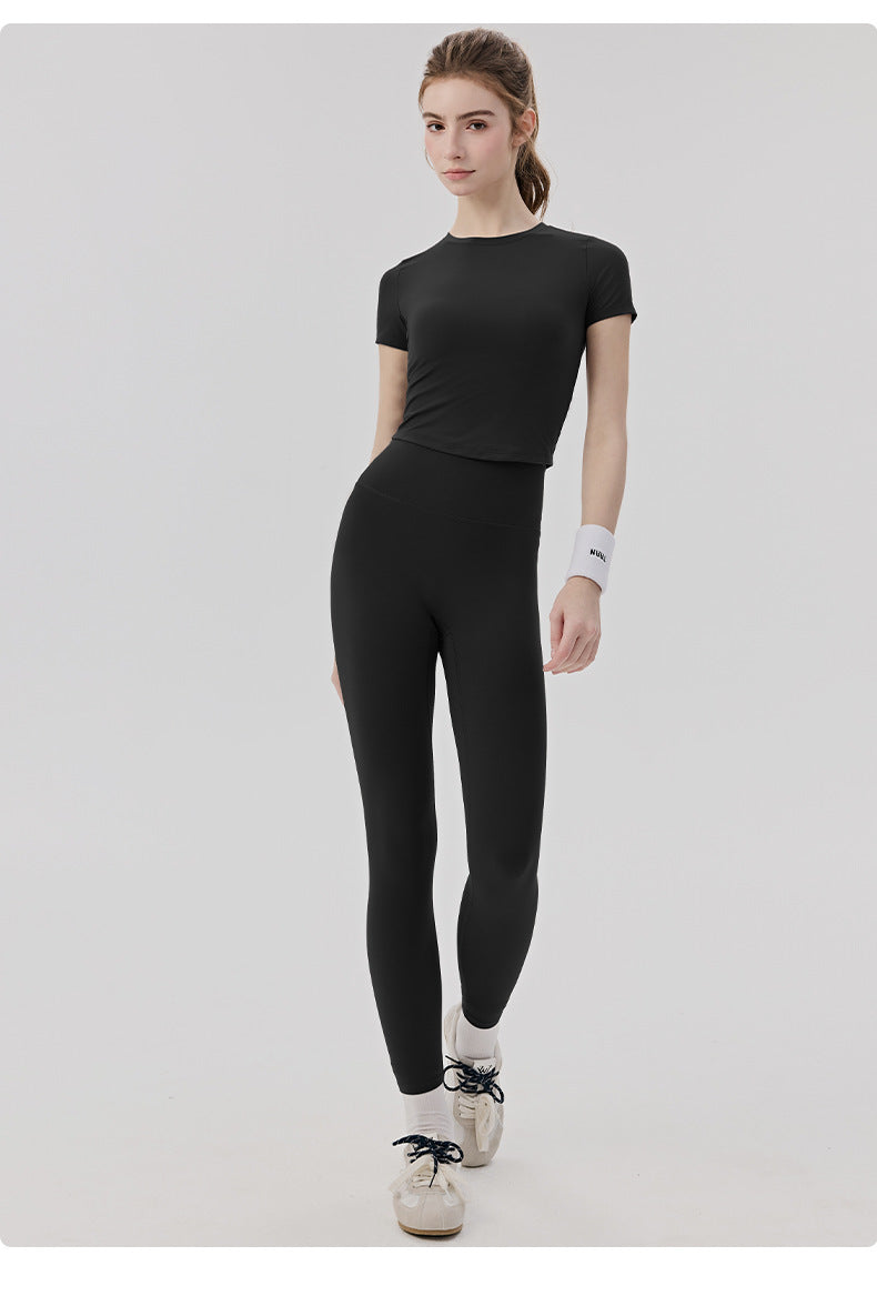 01/2026 Pilates Yoga Short-Sleeve Round Neck Fitted Slimming Sports T-Shirt Lightweight Comfortable Fitness Top