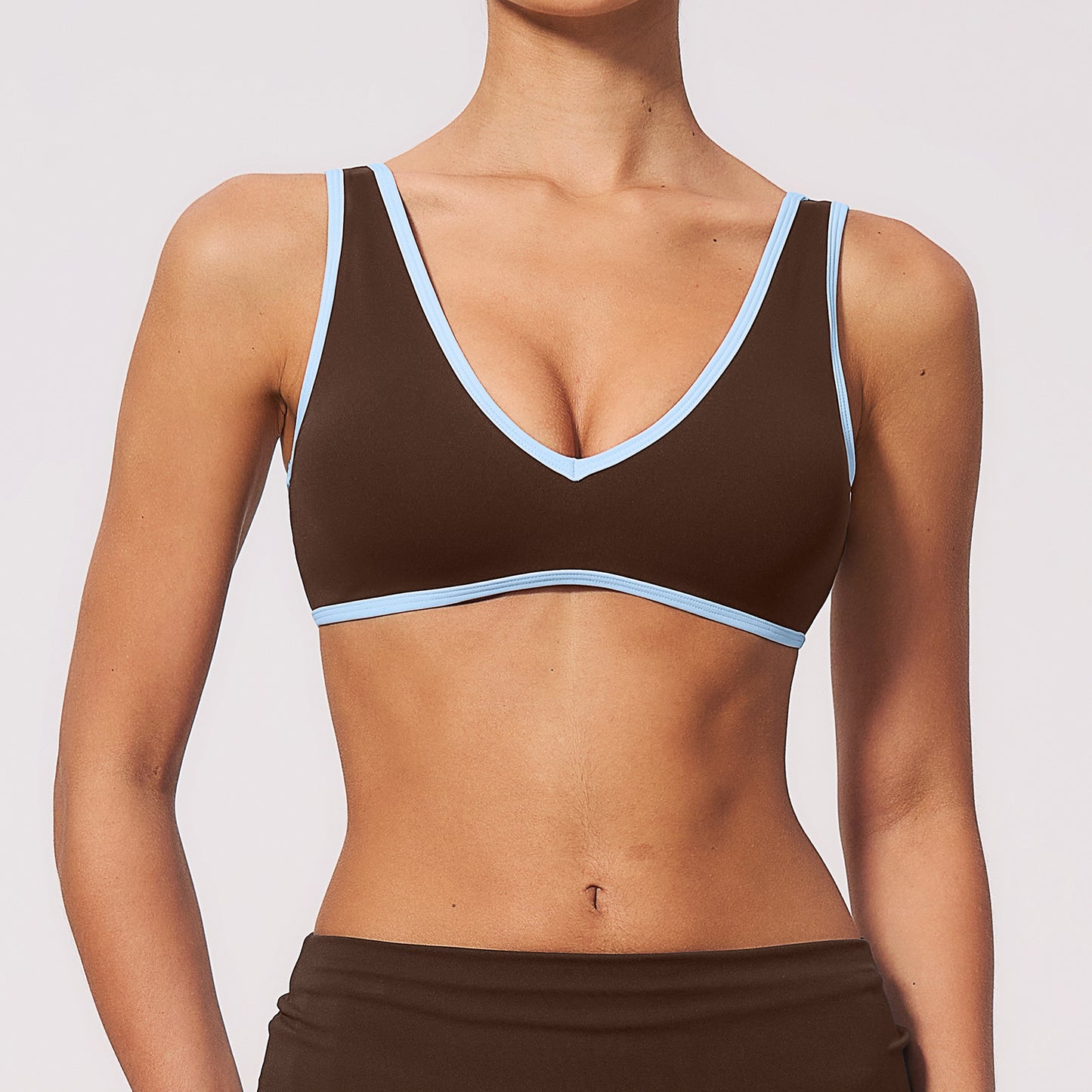 Custom Private Label 3588 Strappy Back Contrast Color Sports Bra | Wholesale | fouregg