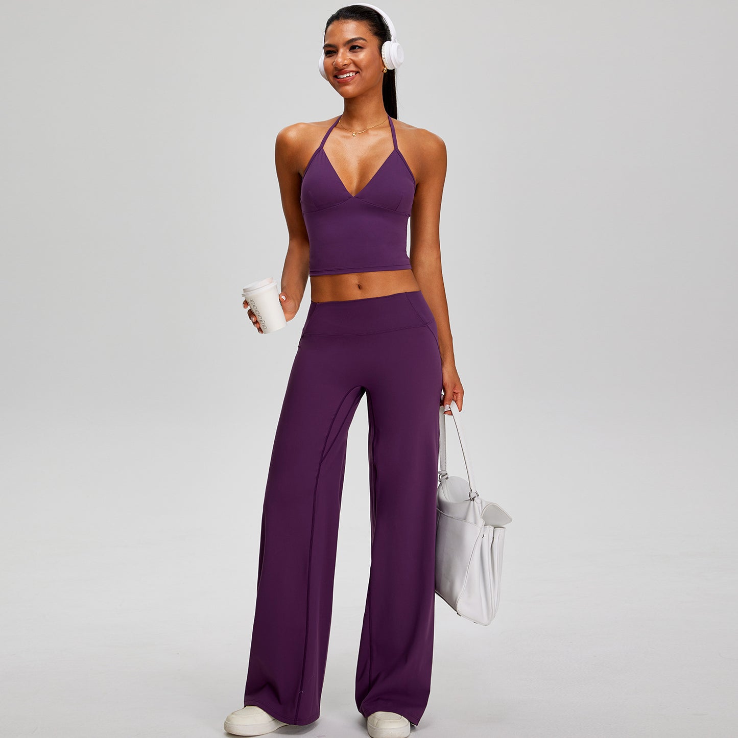 Wholesale Naked-Feel Yoga Set | Solid Color Sexy Open-Back Suit | fouregg