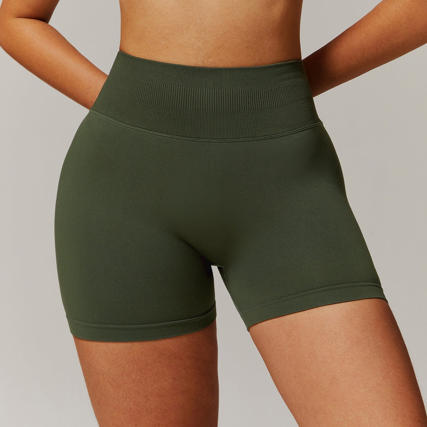 06/2024 Seamless high waist yoga shorts summer women's tight hip lifting sports running quick-drying fitness pants 7655
