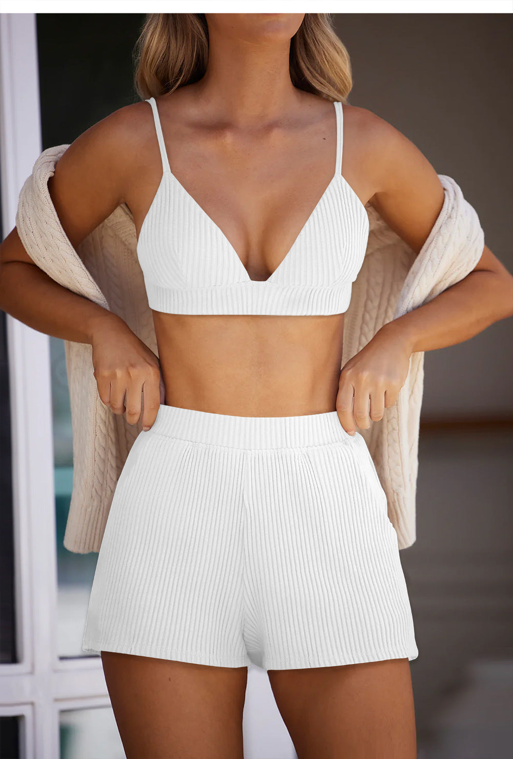 2023.09 ribbed shorts Autumn and winter loose ribbed sports shorts women's outdoor straight underwear casual fitness running hoodie shorts