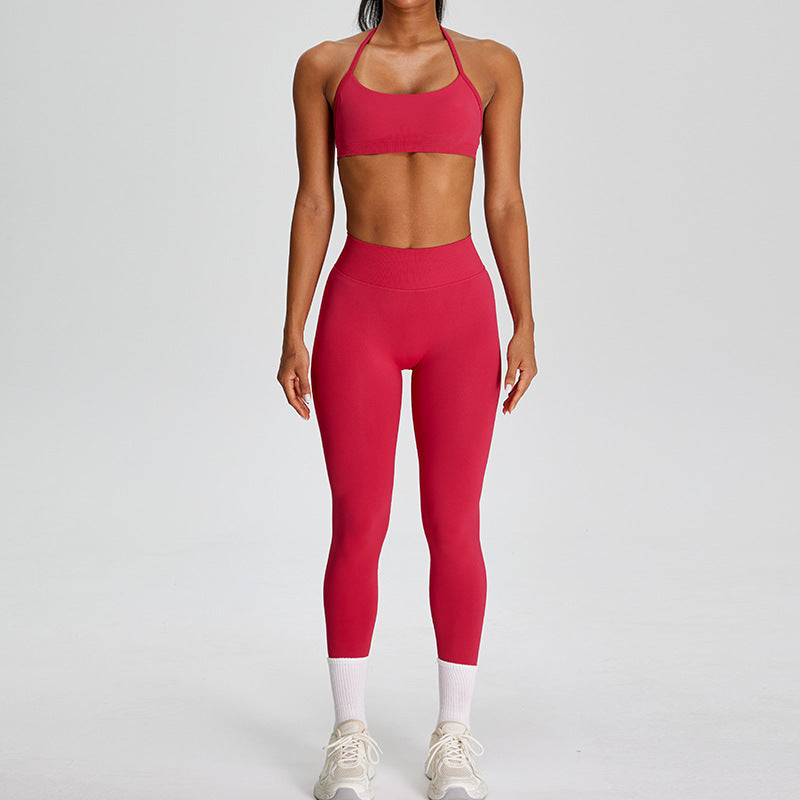 03/2026 New European and American style seamless halter neck bra for women with adjustable shoulder straps, sports bra, push-up and shockproof, fitness wear, yoga wear