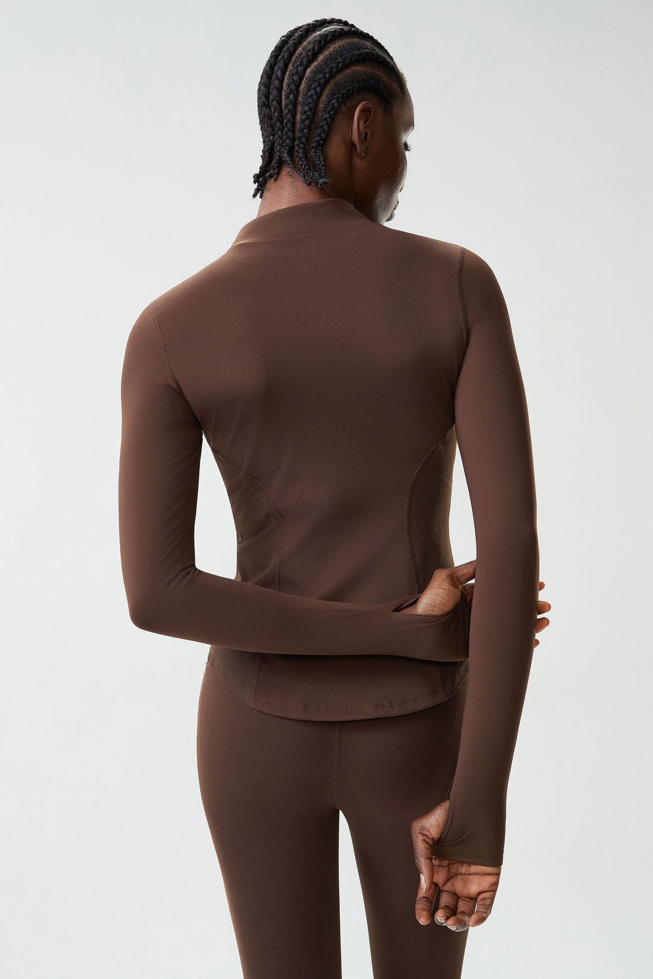 01/2026 Vêtements de yoga grande taille à manches longues pour femmes, veste de sport à fermeture éclair séchage rapide, haut de sport de fitness à manches longues