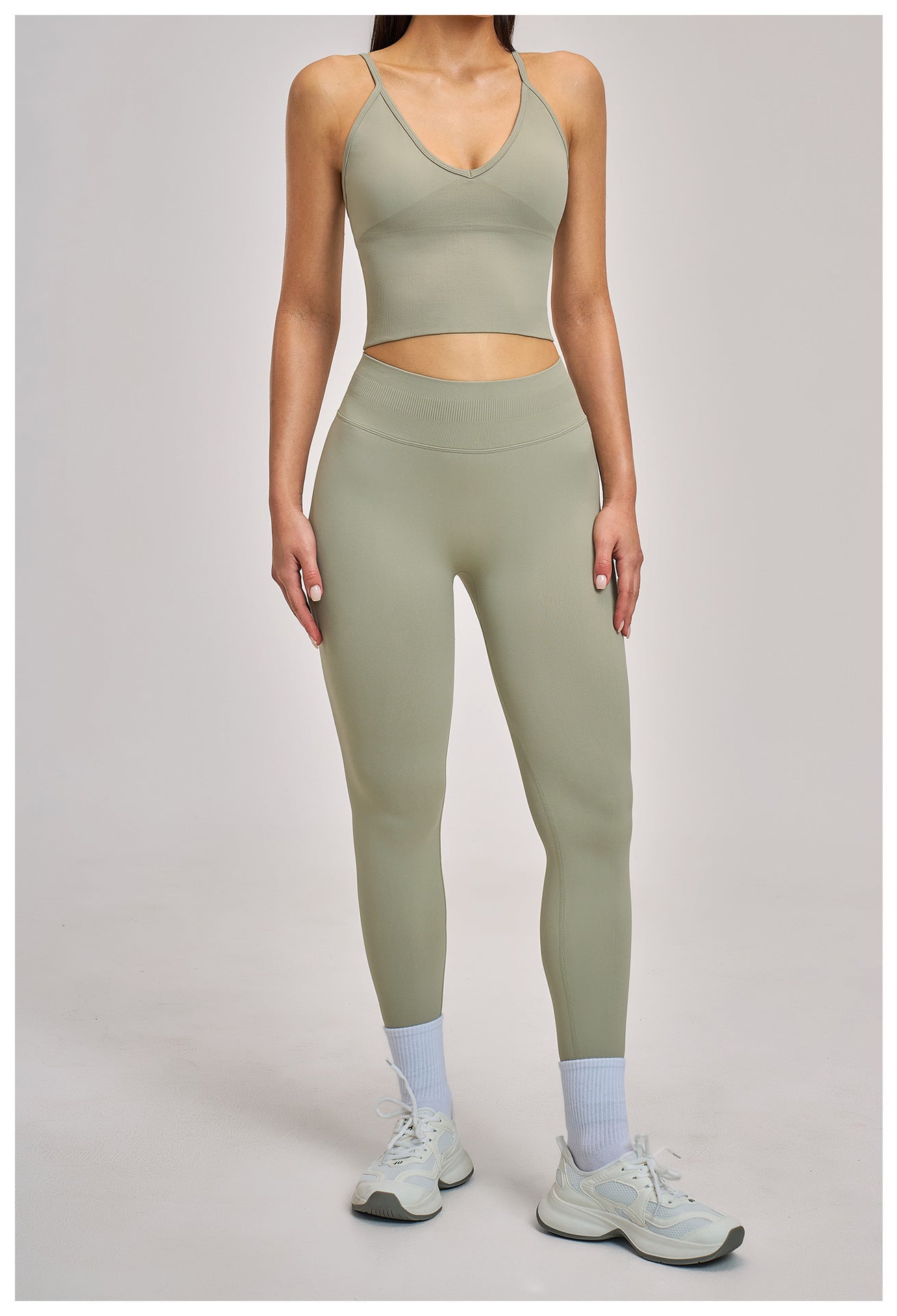 03/2026 Wholesale FOUREGG #5518 Seamless Sets: High-impact Racerback & Naked-feel. Performance gear for 2026 Pickleball & Gym.