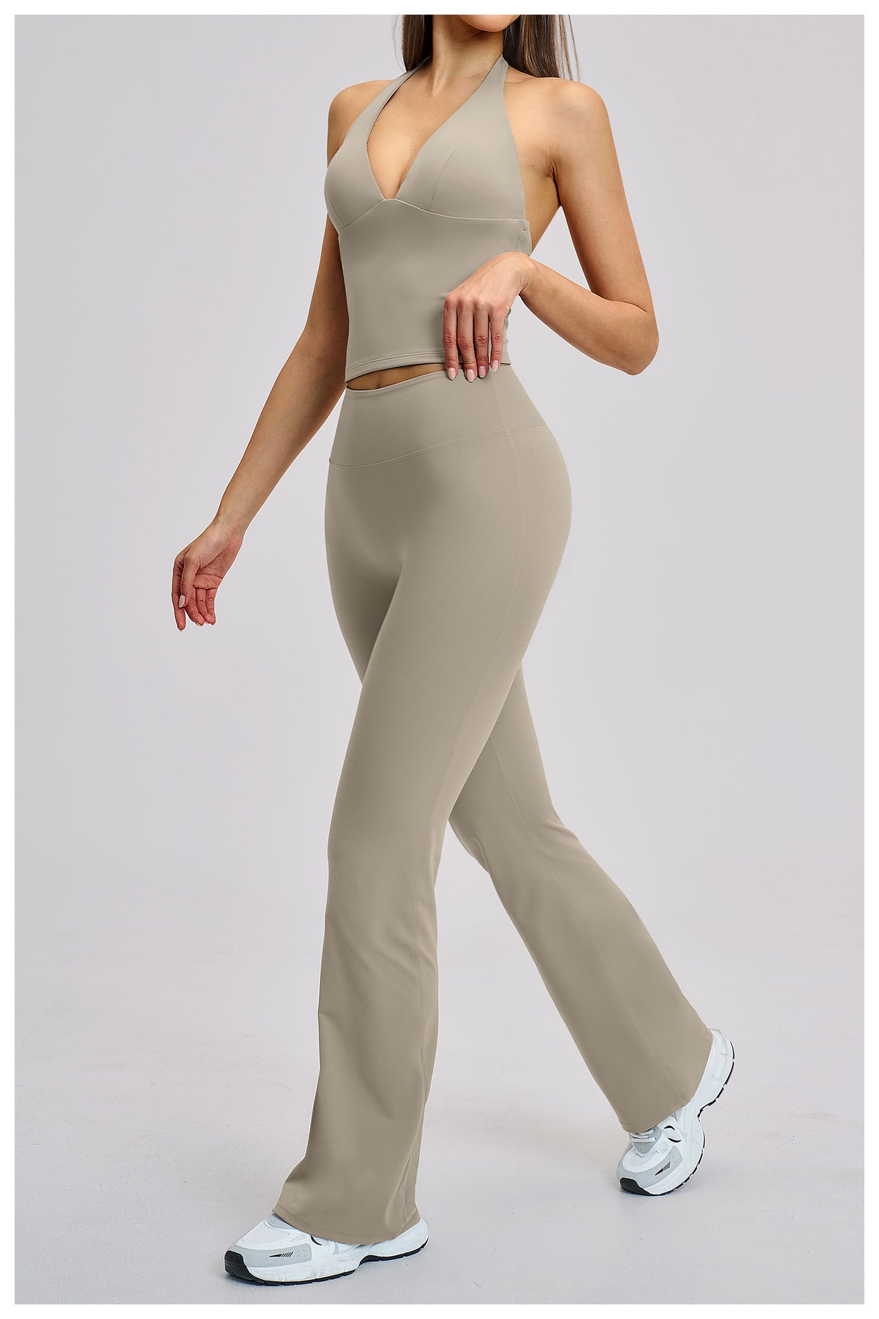 03/2026 Brushed Micro-flare Yoga Set, European and American Style Sports Running Fitness Set, Halter Neck Yoga Suit 4201