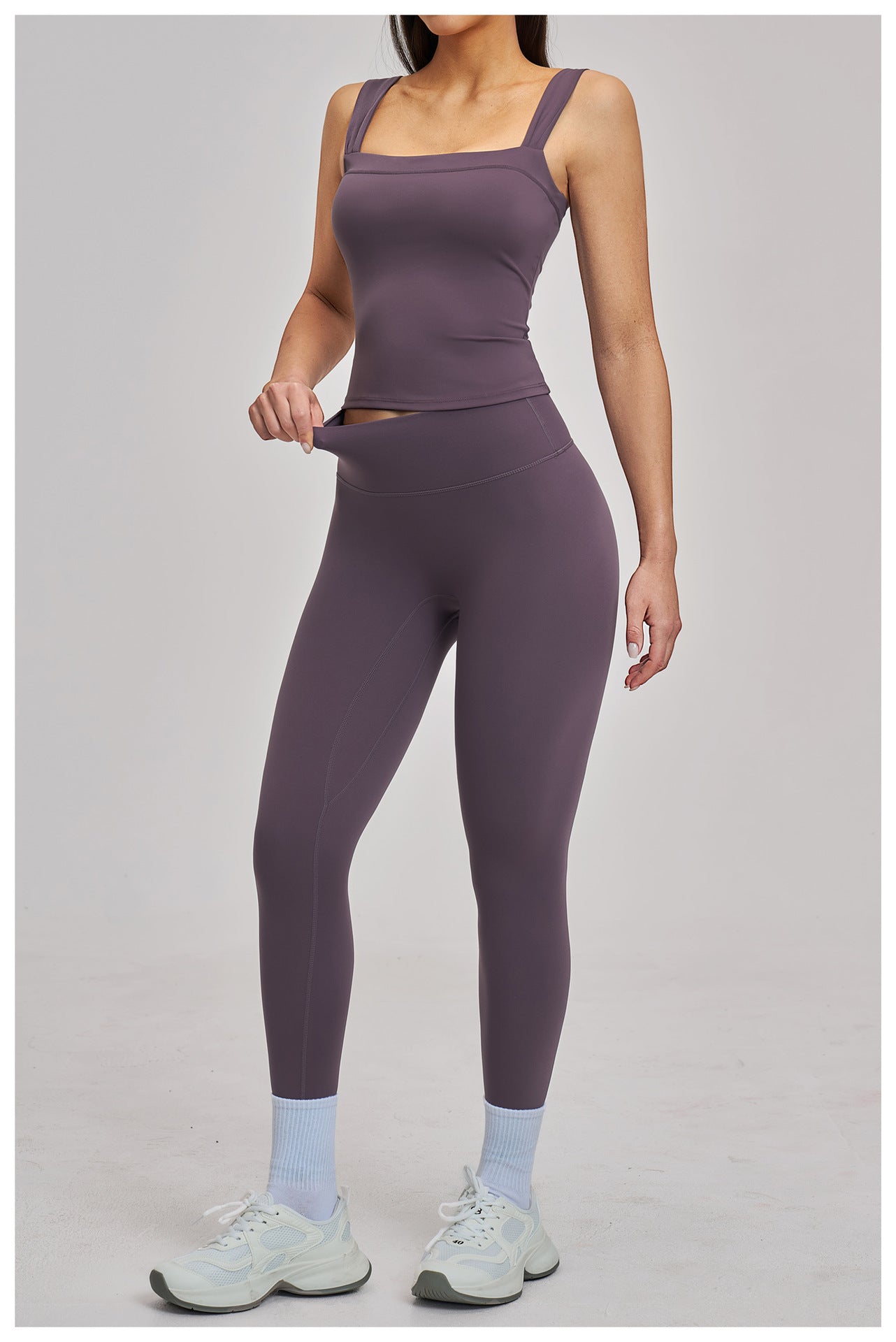 03/2026 Spring European and American style outdoor sports fitness suit, brushed tight-fitting yoga wear, shockproof sports suit for women, 4520