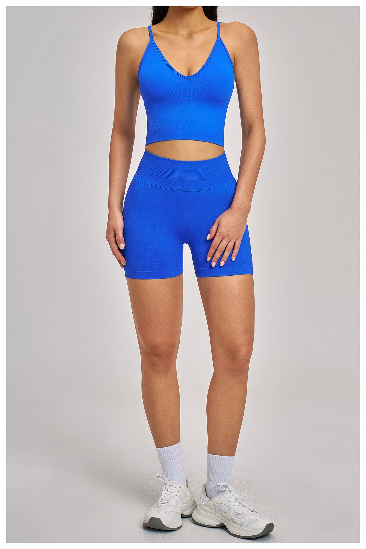 03/2026  Wholesale FOUREGG High-elastic running tracksuit with cross-back design, tight-fitting fitness wear, seamless yoga set for women, 5518