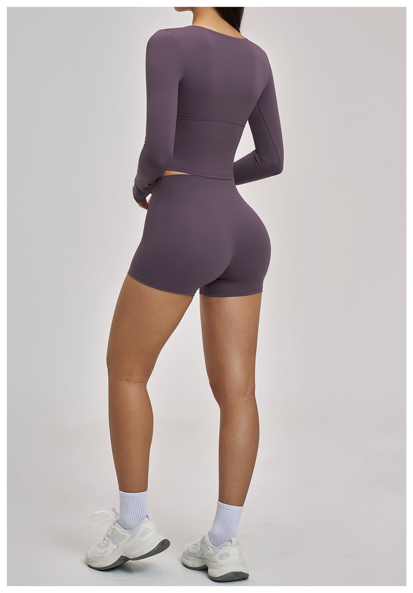 03/2026 European and American style long-sleeved yoga suit, sports running halter neck fitness suit, brushed backless yoga wear 4520