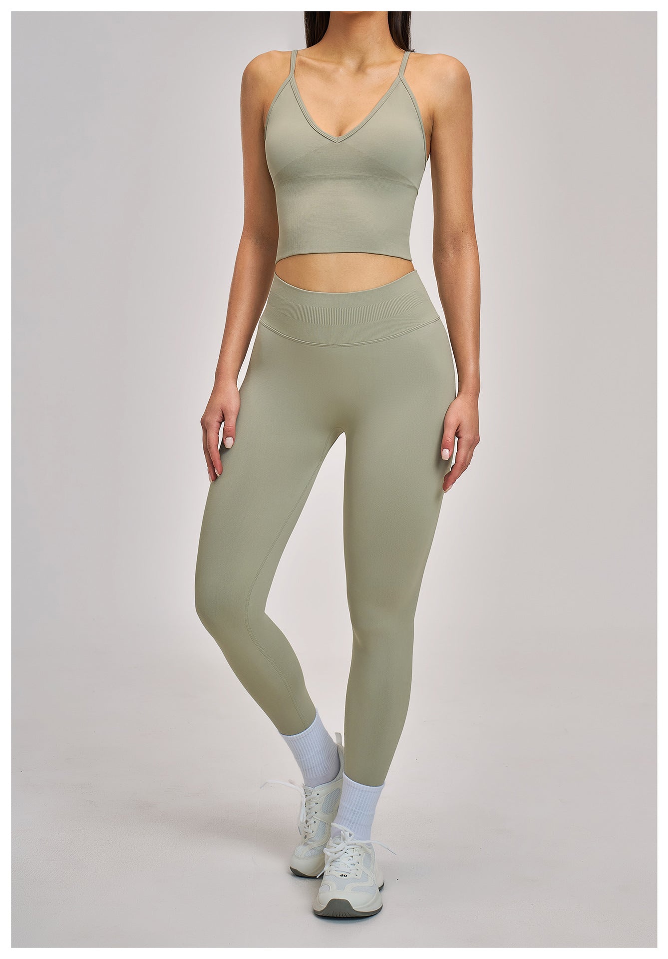 03/2026 Wholesale FOUREGG #5518 Seamless Sets: High-impact Racerback & Naked-feel. Performance gear for 2026 Pickleball & Gym.