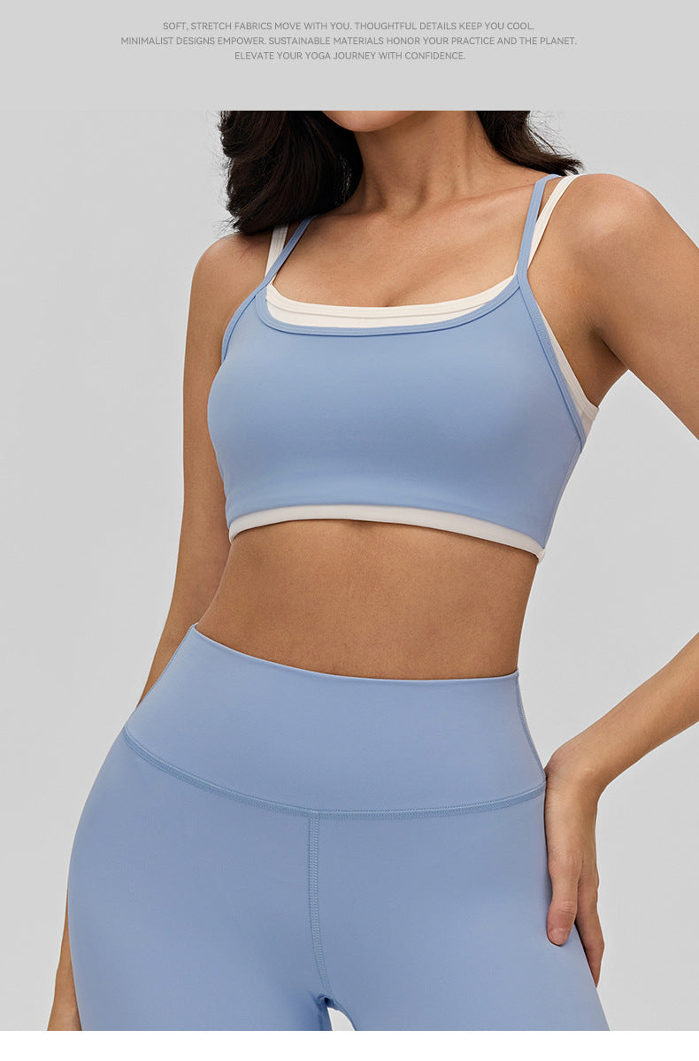 02/2026 Sports bra with padded shoulder straps, contrasting trim, beautiful back, yoga underwear, Pilates fitness wear