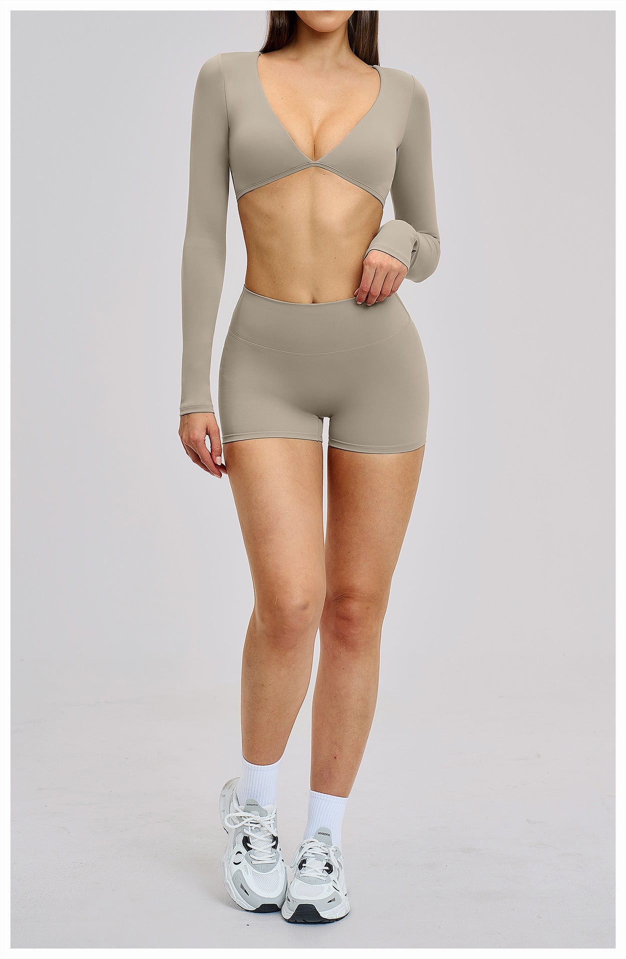 03/2026 Traje de yoga de manga larga estilo europeo y americano, traje deportivo de fitness con cuello halter para correr, ropa de yoga sin espalda cepillada 4201