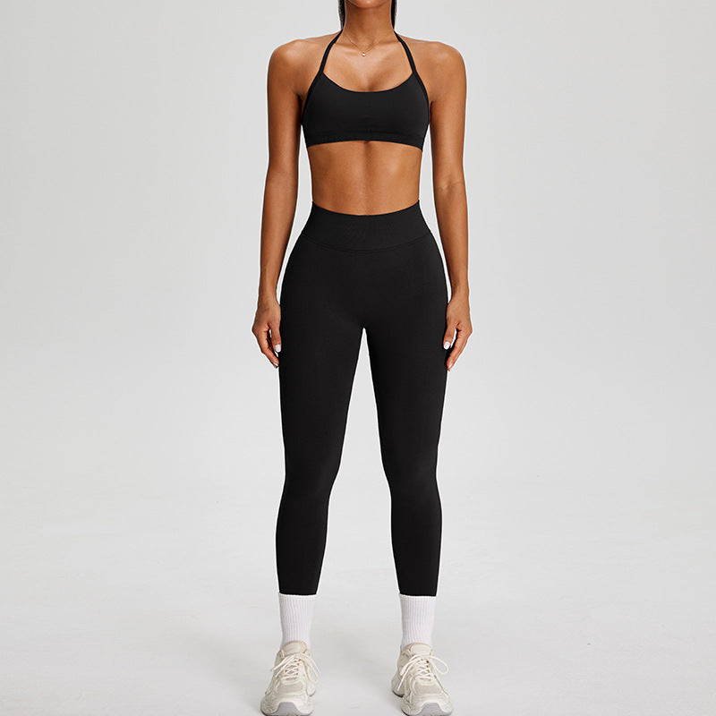 03/2026 New European and American style seamless halter neck bra for women with adjustable shoulder straps, sports bra, push-up and shockproof, fitness wear, yoga wear