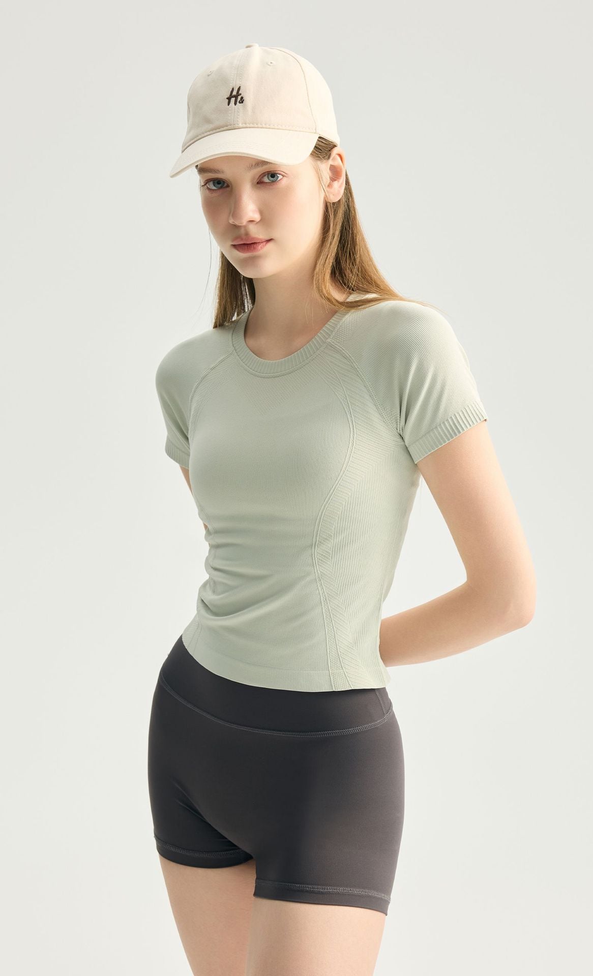 02/2026 Three-Part Yoga Pants for Fitness, Running, High-Waisted, Hip-Boosting, Peach-Hued, Women's Training, Pilates Fitness Shorts, Outdoor Wear
