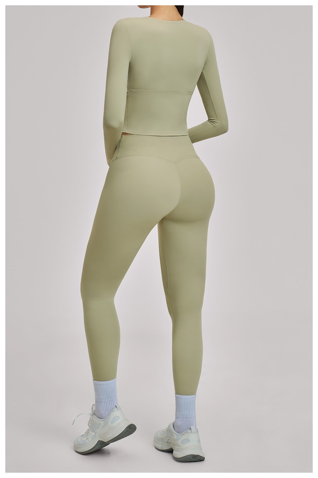03/2026 European and American style brushed long-sleeved yoga set, sports running fitness set, versatile casual yoga wear 4520