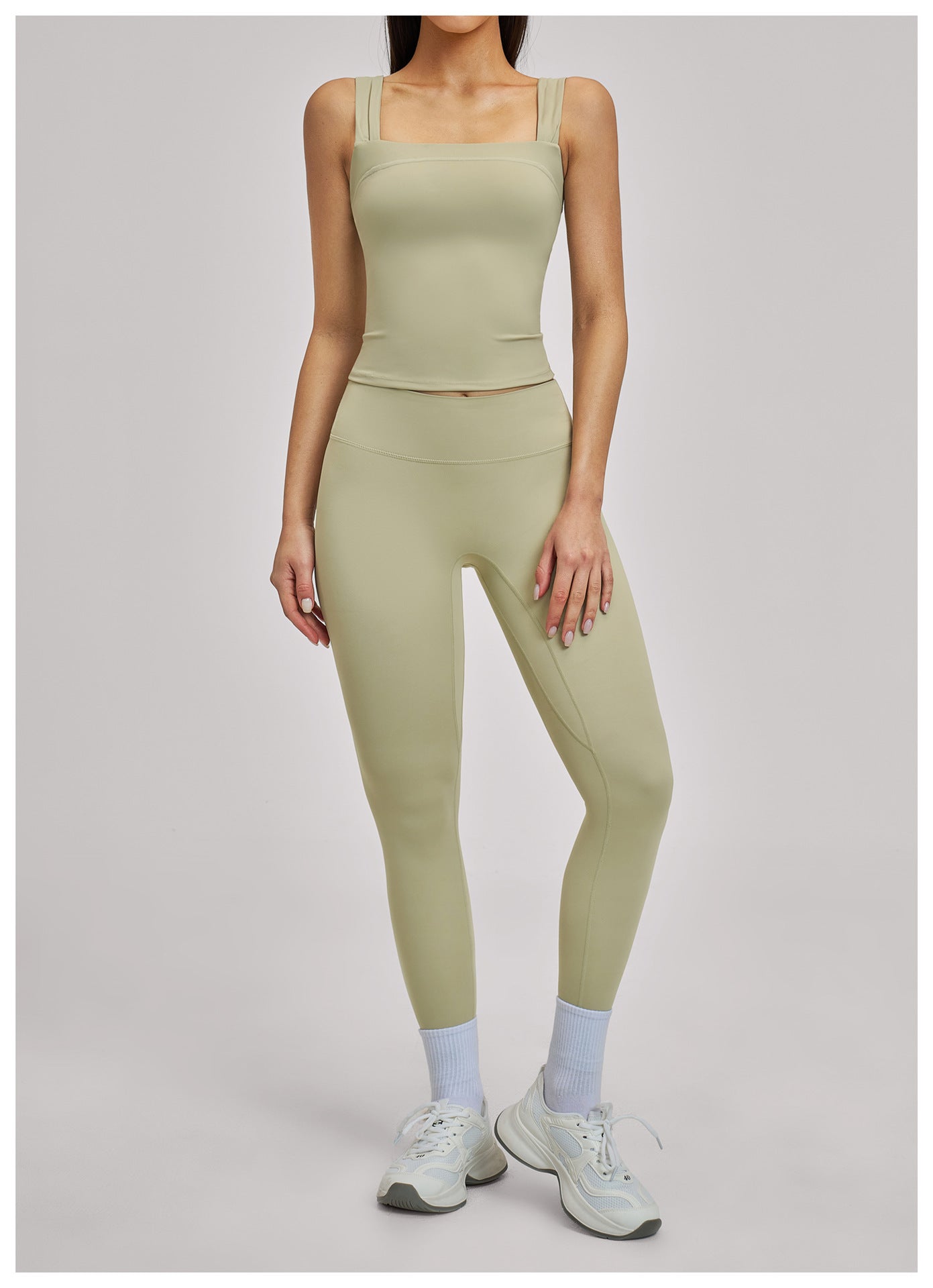 03/2026 Spring European and American style outdoor sports fitness suit, brushed tight-fitting yoga wear, shockproof sports suit for women, 4520