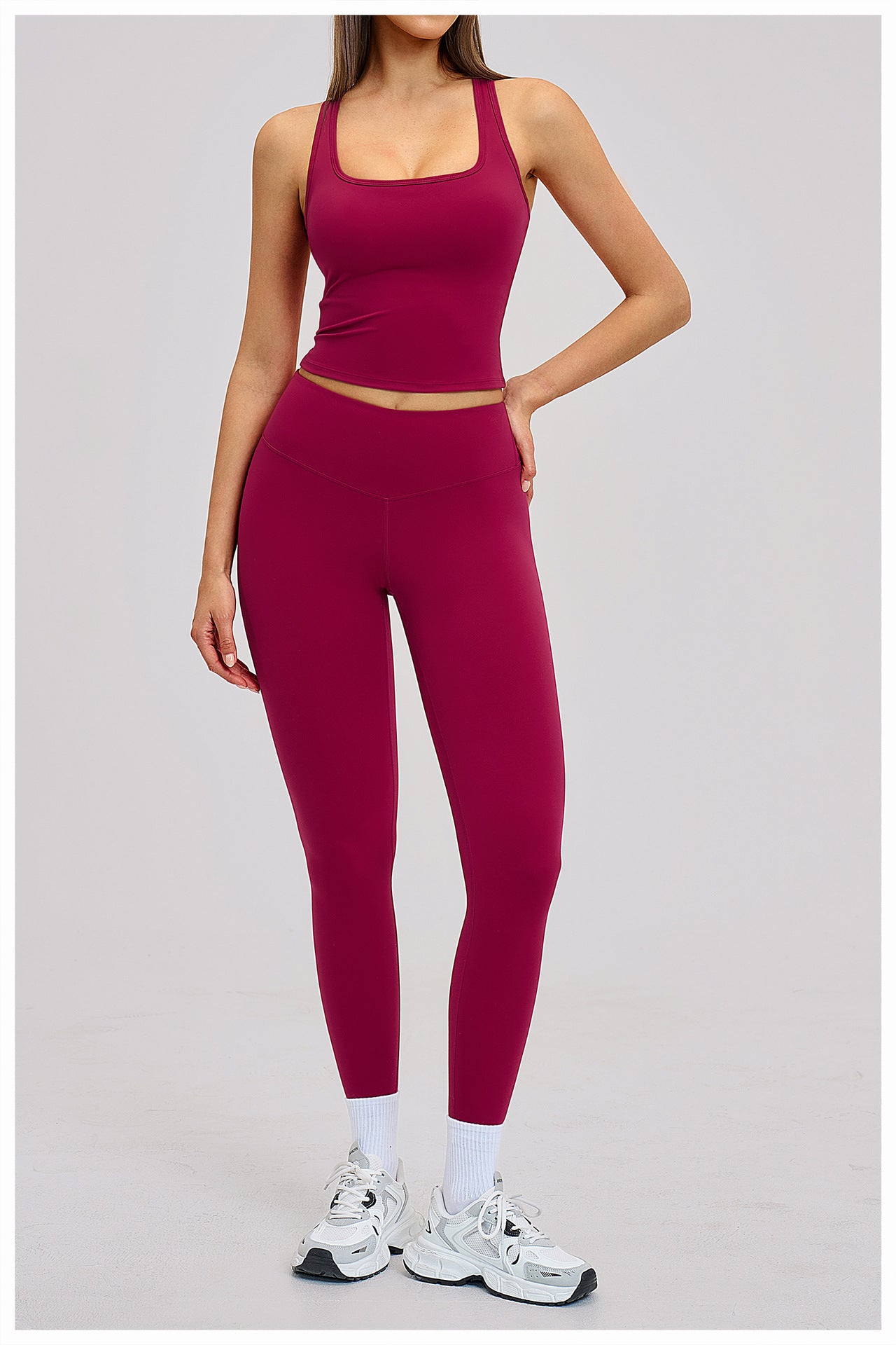 02/2026 Spring sports suit, tight-fitting back, sports and leisure suit, outdoor running and cycling fitness suit 8819