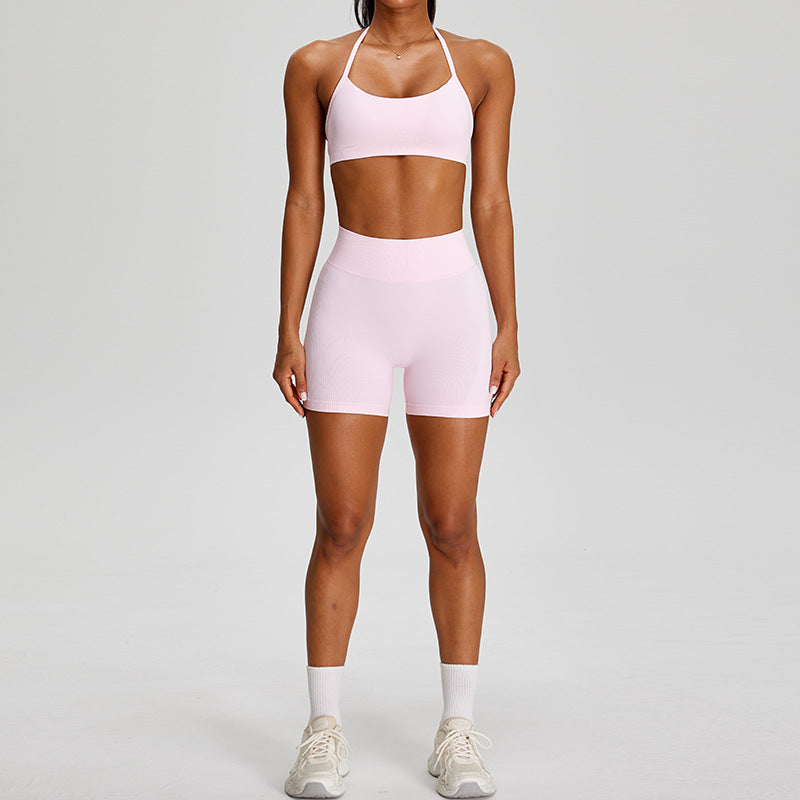 03/2026 New European and American style seamless halter neck bra for women with adjustable shoulder straps, sports bra, push-up and shockproof, fitness wear, yoga wear