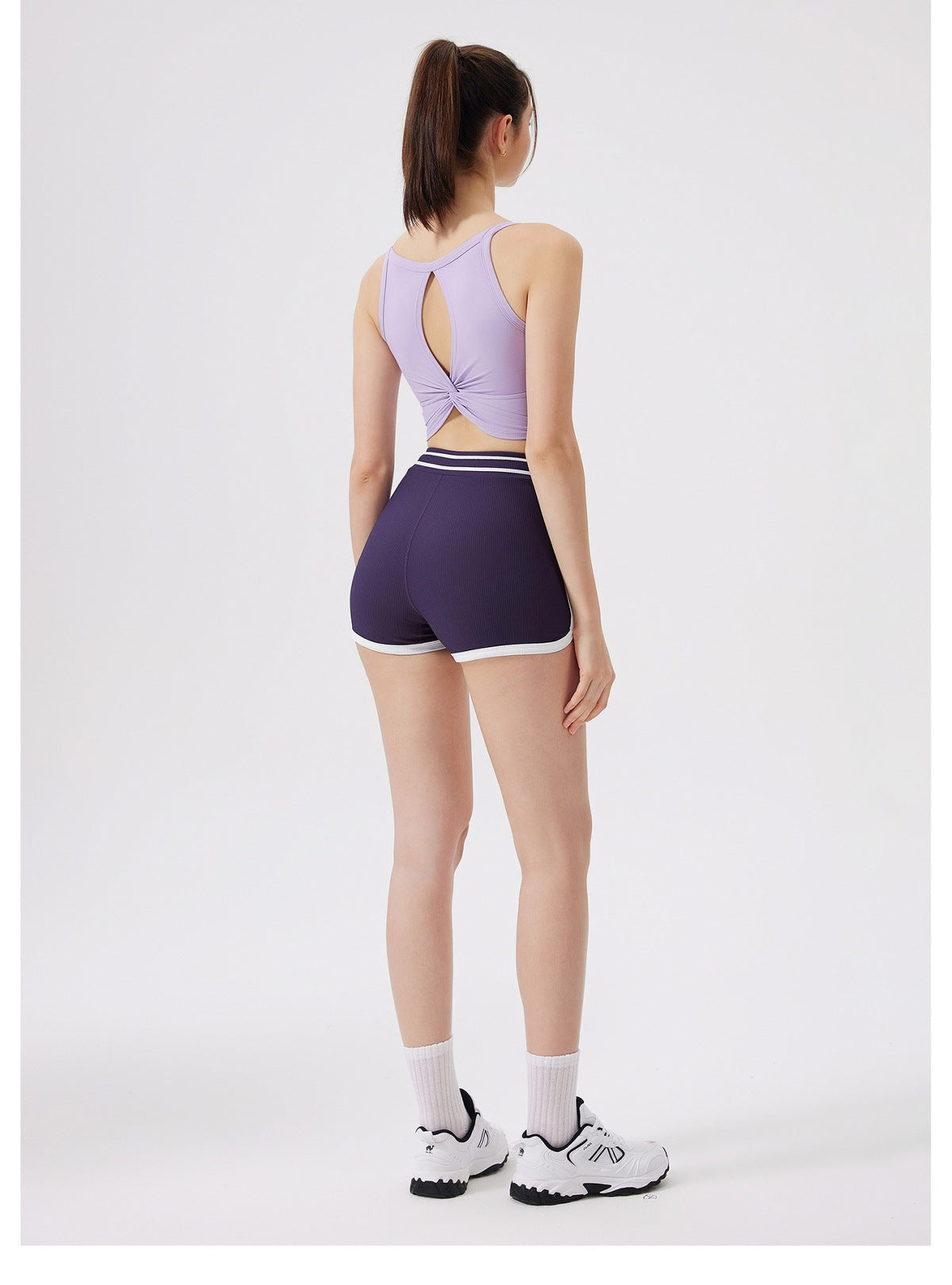 12/2025 fouregg Contrast Trim Yoga Shorts No Camel Toe Zero-Feel Gym Hot Shorts  fanxin-DK5333