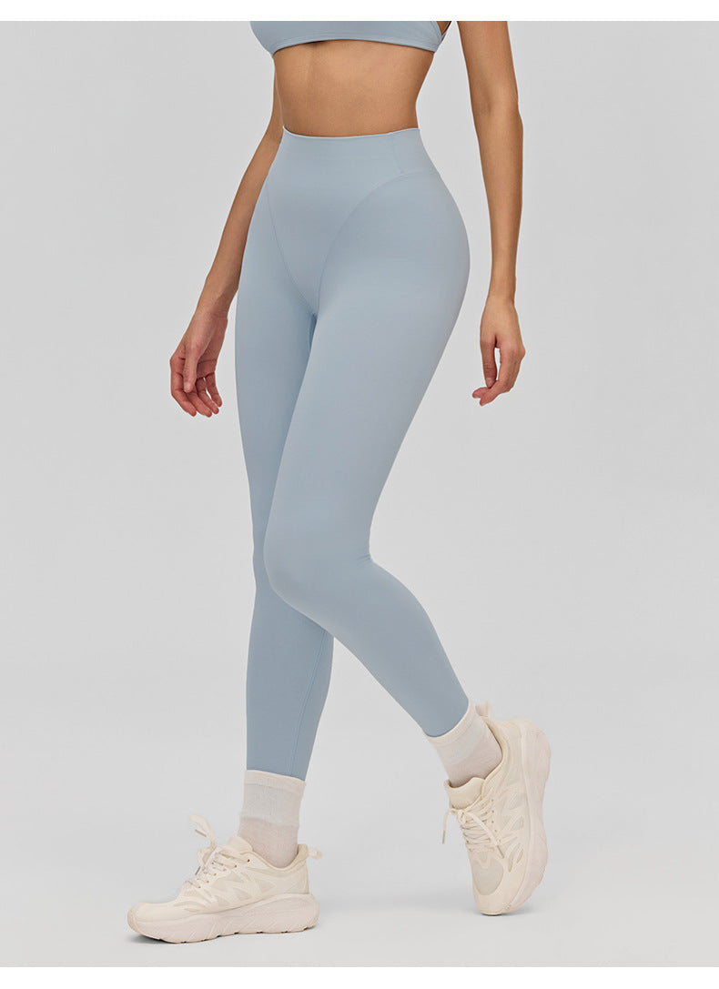 03/2026 Women's Yoga Suit, Slim Fit Fitness Two-Piece Set, Outdoor Running Training Sports Suit