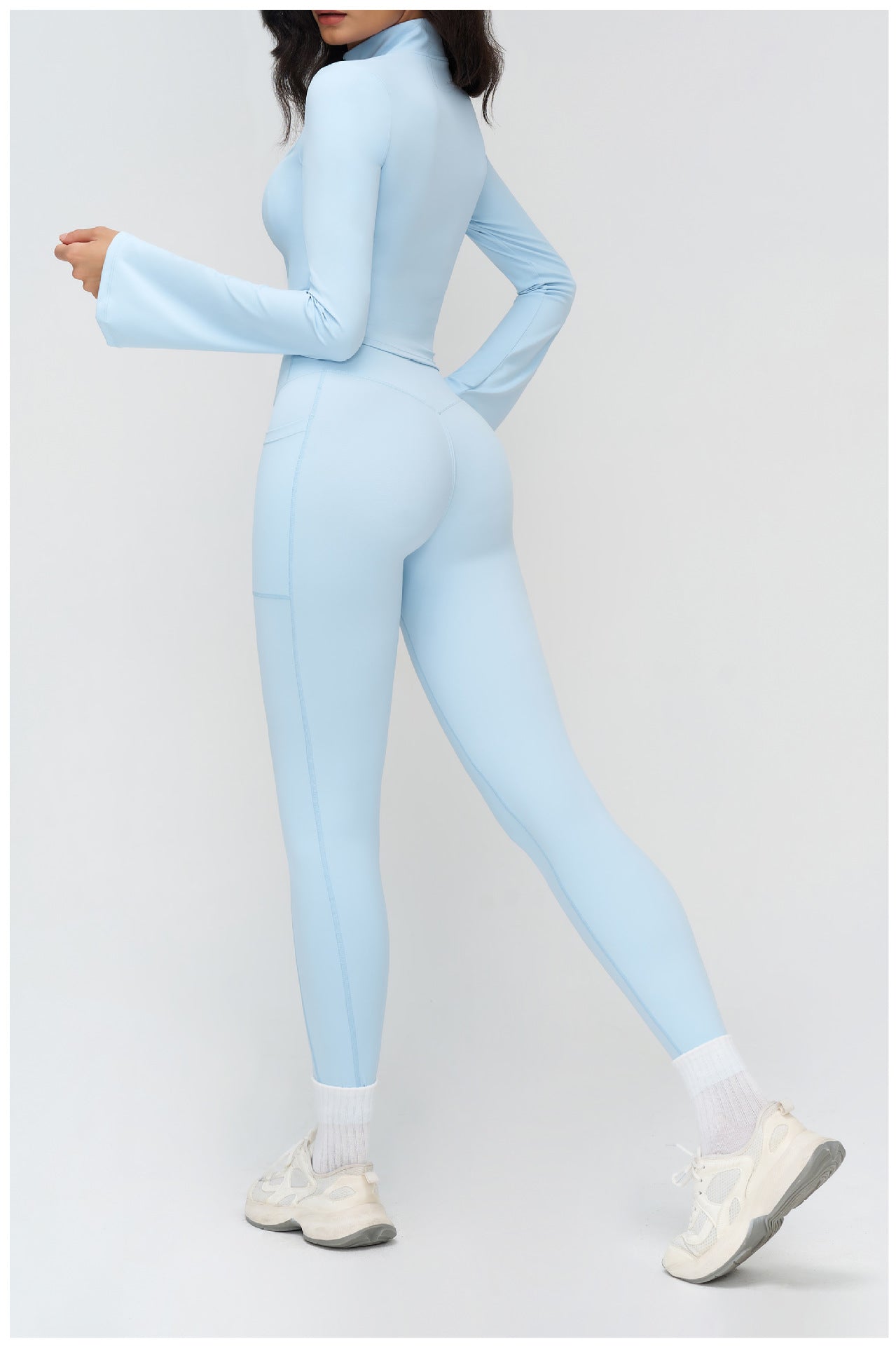 12/2025 Yoga coat, stand-up collar, zipper, flared sleeve, fashionable coat, outdoor running sports top, women 4518