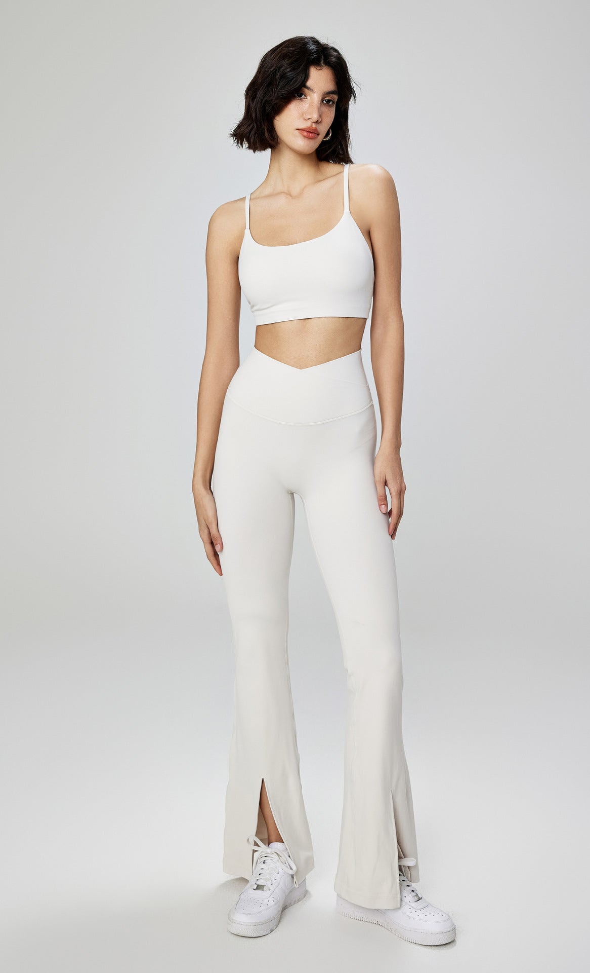 05/2024 Women's fitness running shock-absorbing fashion yoga vest with breast cushion strap wearing beautiful back sports underwear