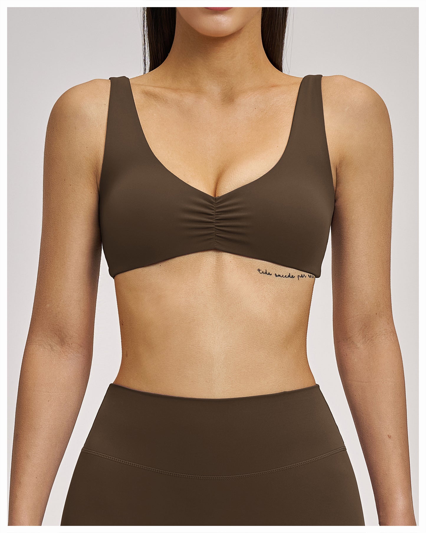 03/2026 Rugged sports bra with sexy back for yoga, gathers during exercise, suitable for running and fitness. Price: 4520