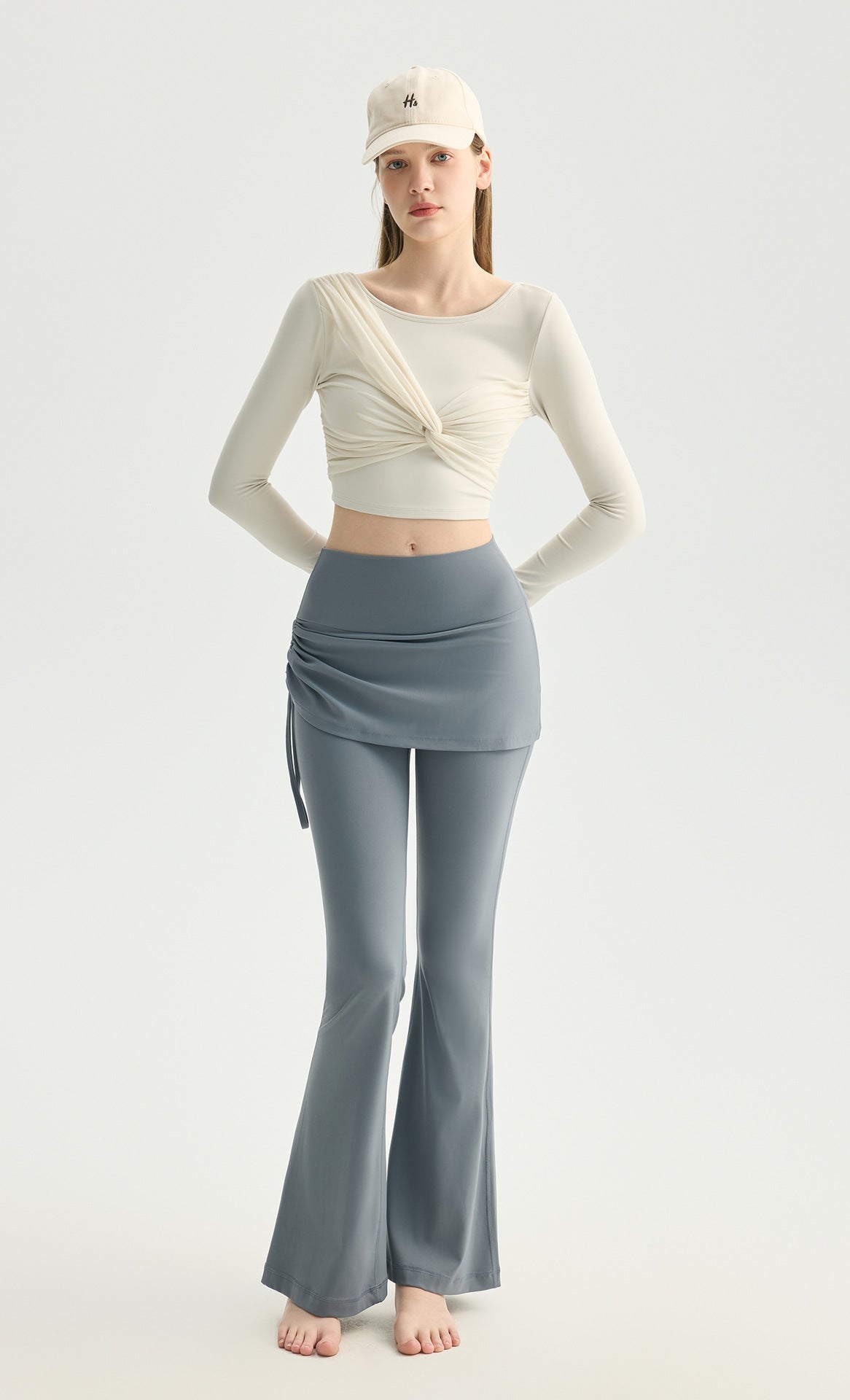 02/2026 Pilates shaping yoga pants with long sleeves, knotted pleated design, beautiful back, sexy girl style, fashionable sports and fitness wear