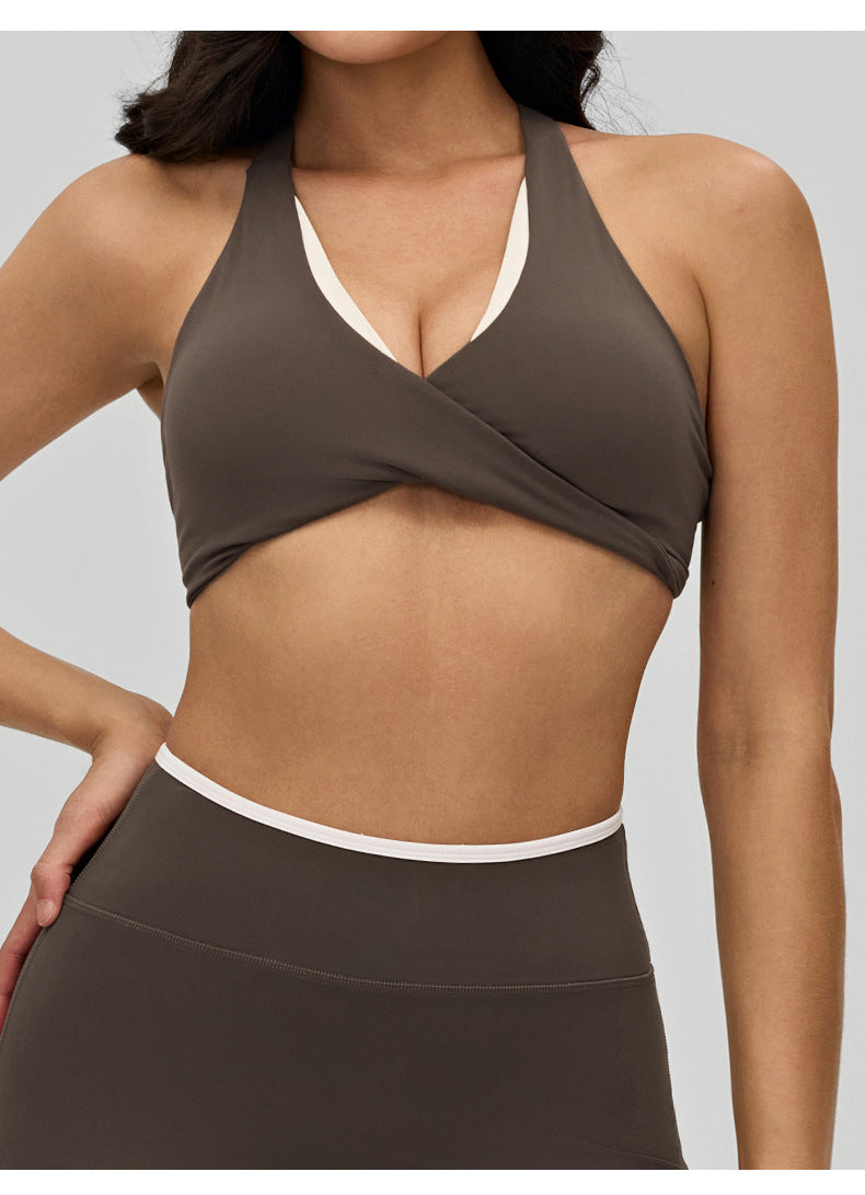 02/2026 Women's color-blocked backless bodycon yoga suit, suitable for running, sports, fitness, and yoga.