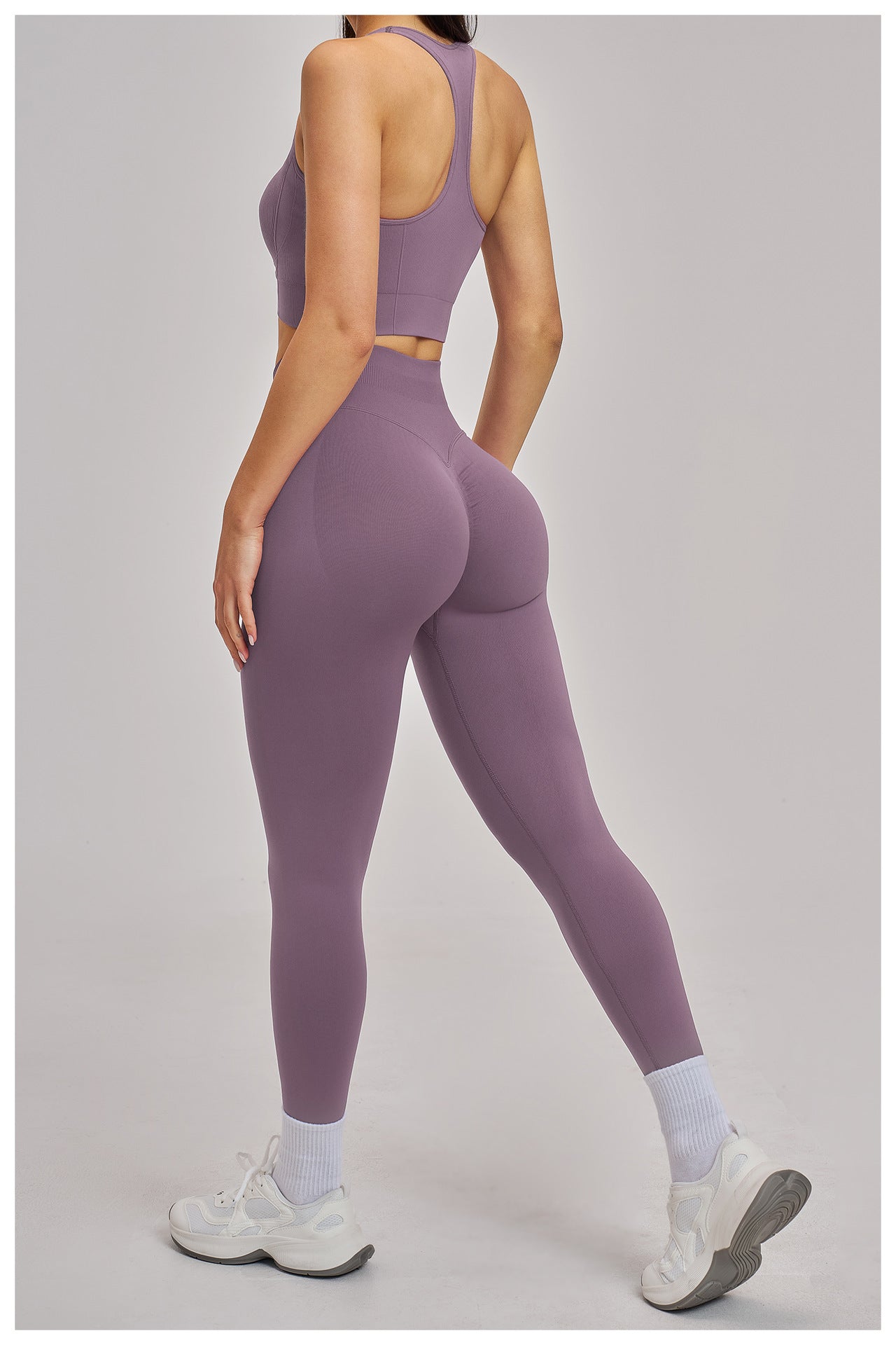 03/2026 Wholesale FOUREGG #5518 Seamless Yoga Set, Racerback Fitted Fitness Suit, High Elastic Running Sports Set for Women, 5518