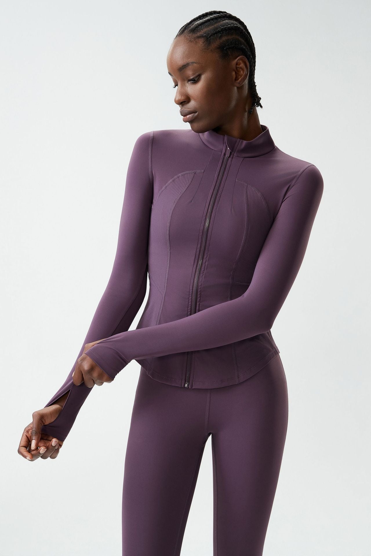 01/2026 Vêtements de yoga grande taille à manches longues pour femmes, veste de sport à fermeture éclair séchage rapide, haut de sport de fitness à manches longues