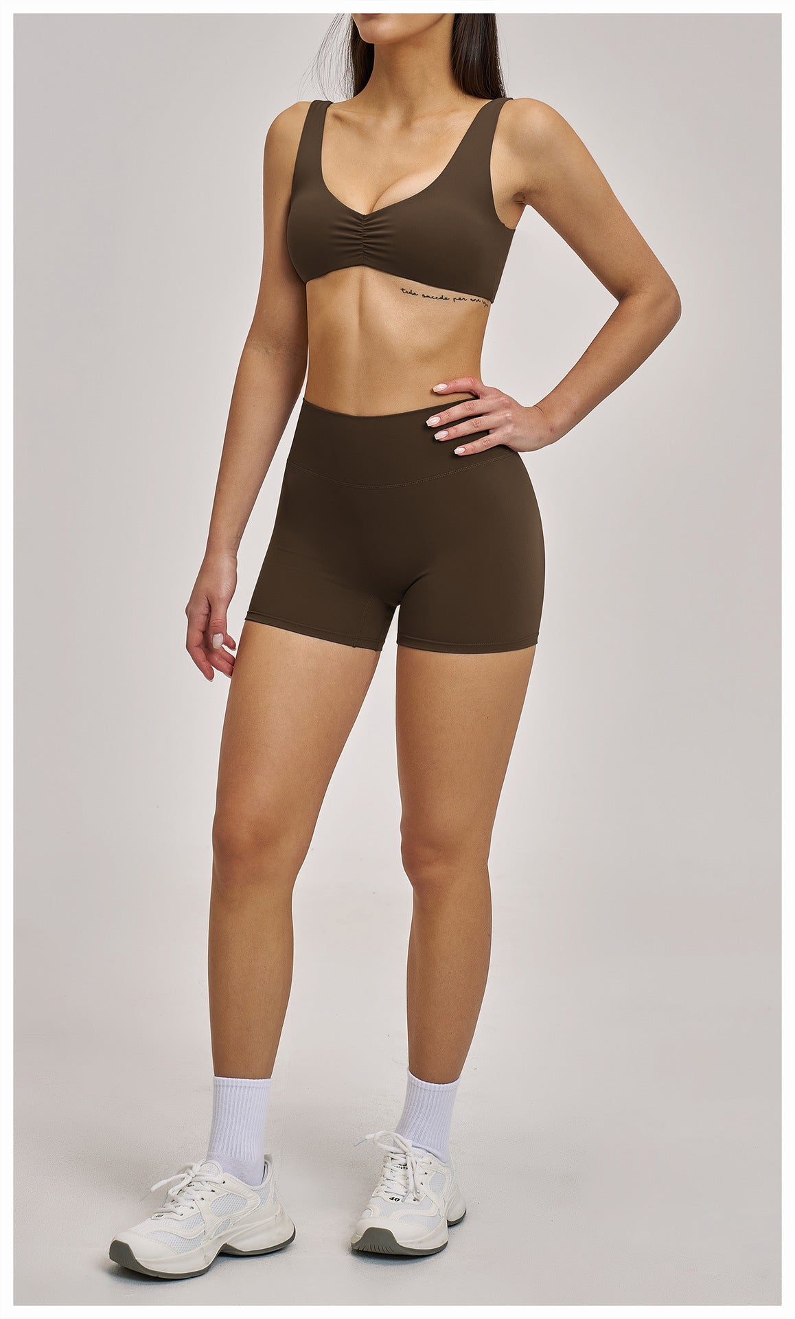 03/2026 Rugged sports bra with sexy back for yoga, gathers during exercise, suitable for running and fitness. Price: 4520