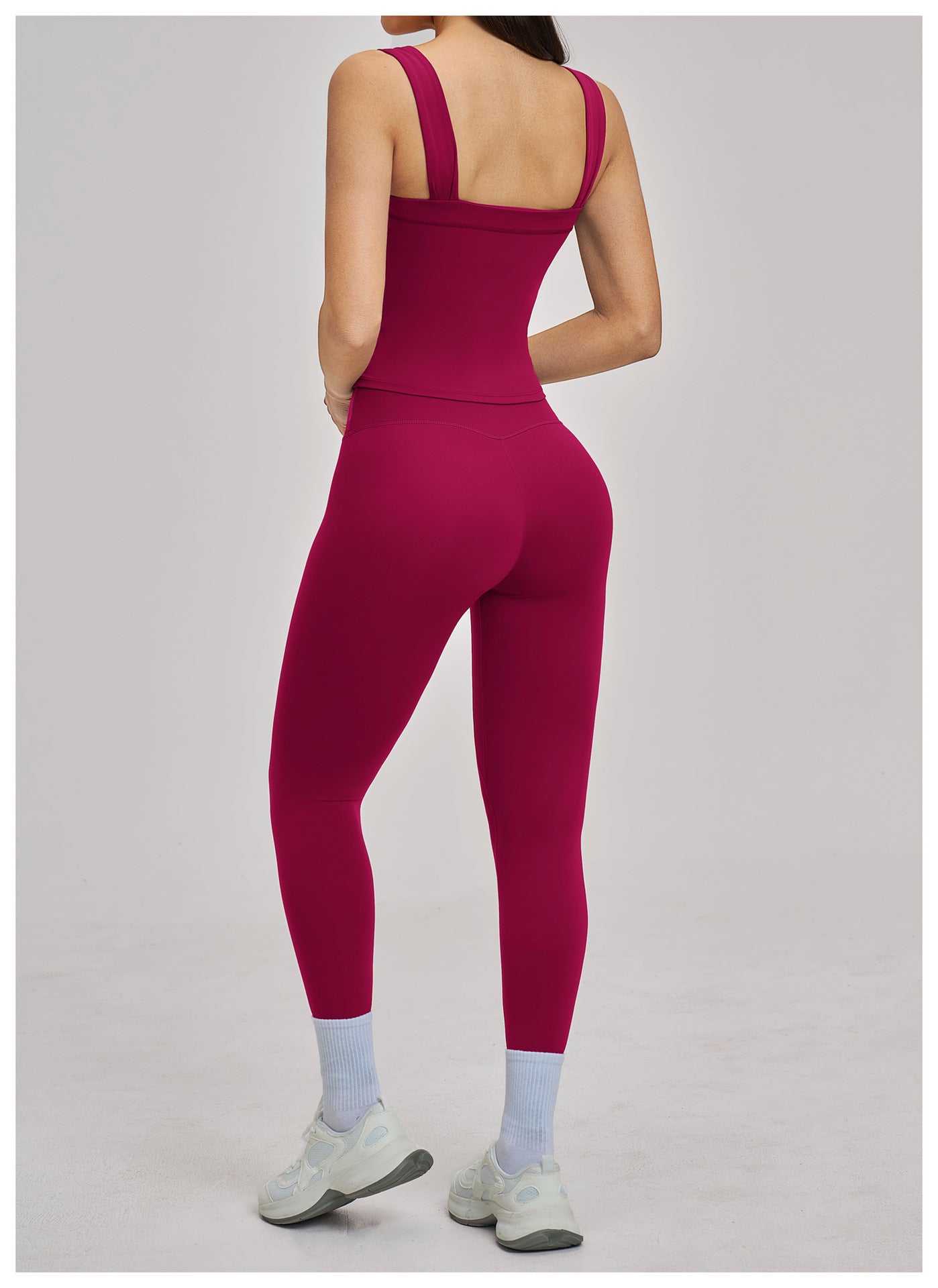 03/2026 Spring European and American style outdoor sports fitness suit, brushed tight-fitting yoga wear, shockproof sports suit for women, 4520
