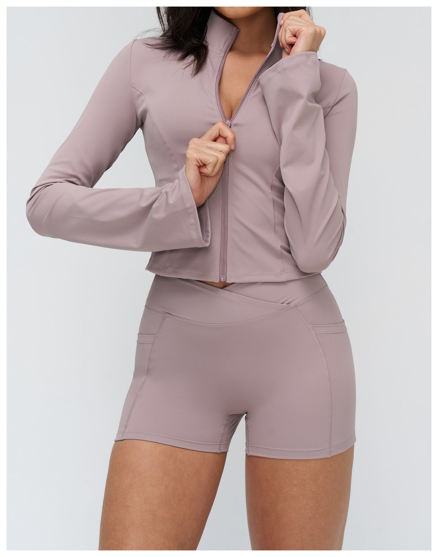 12/2025 Yoga coat, stand-up collar, zipper, flared sleeve, fashionable coat, outdoor running sports top, women 4518