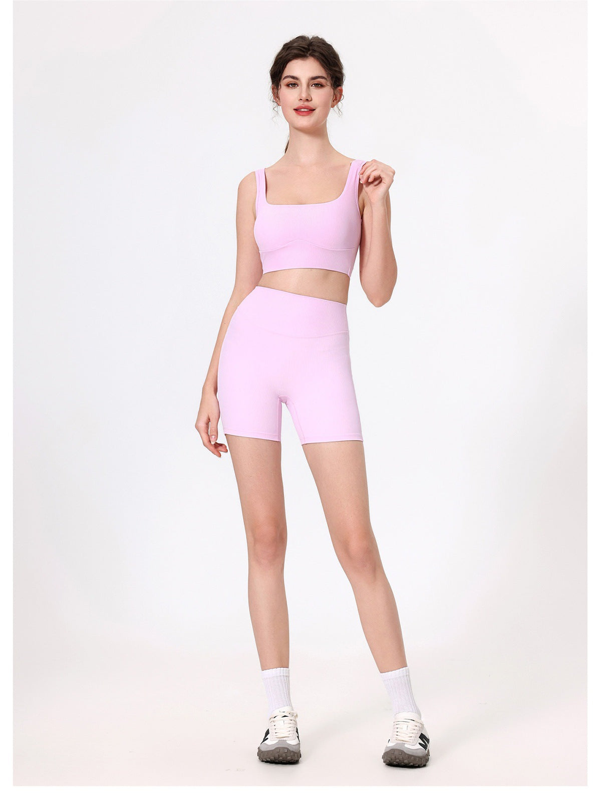 12/2025 Wide-strap athletic underwear with back support, push-up design, and side boob reduction.