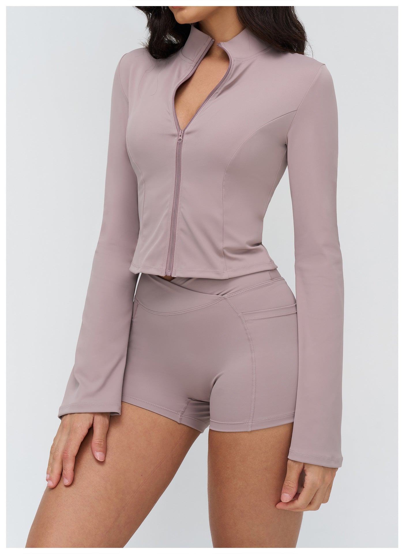 12/2025 Yoga coat, stand-up collar, zipper, flared sleeve, fashionable coat, outdoor running sports top, women 4518