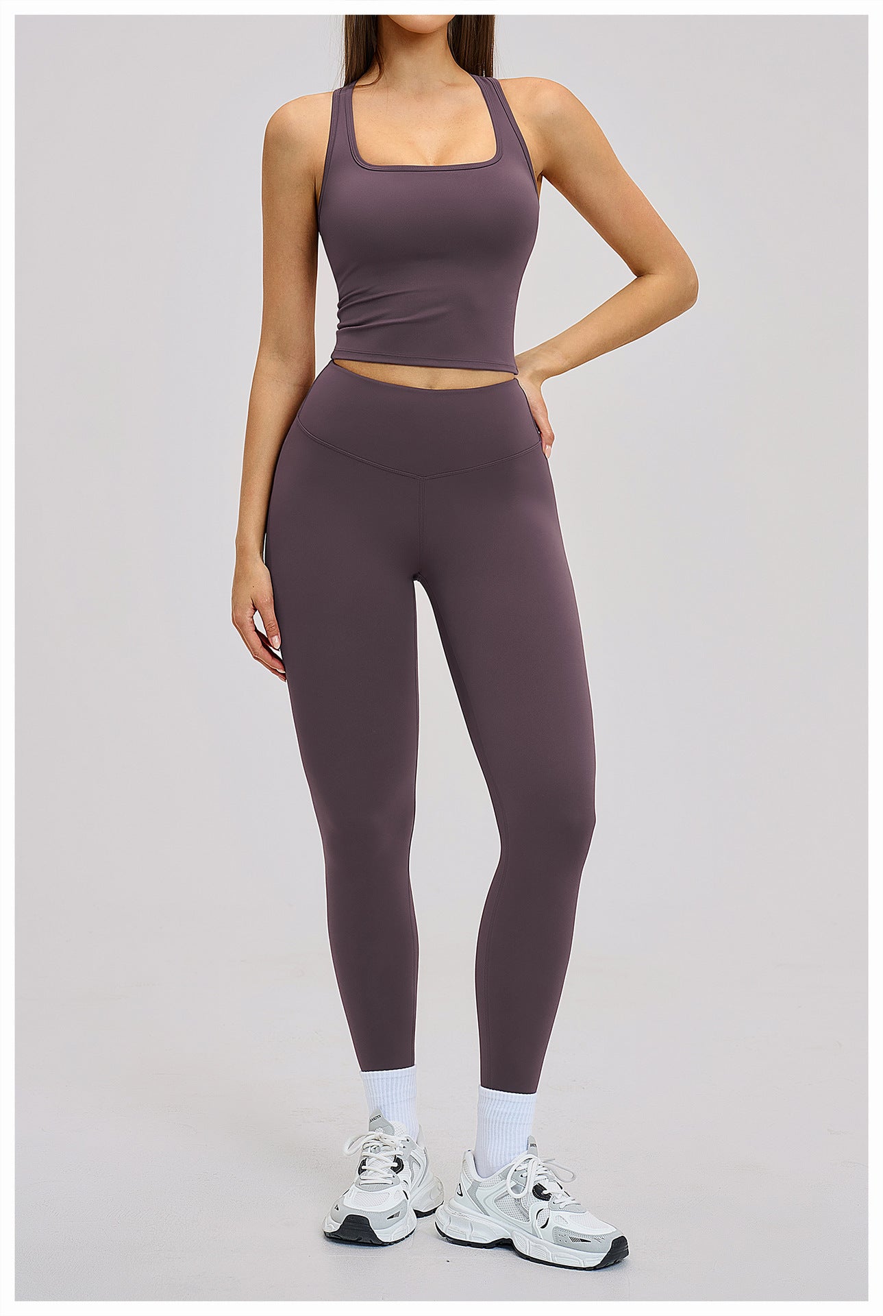 02/2026 Spring sports suit, tight-fitting back, sports and leisure suit, outdoor running and cycling fitness suit 8819