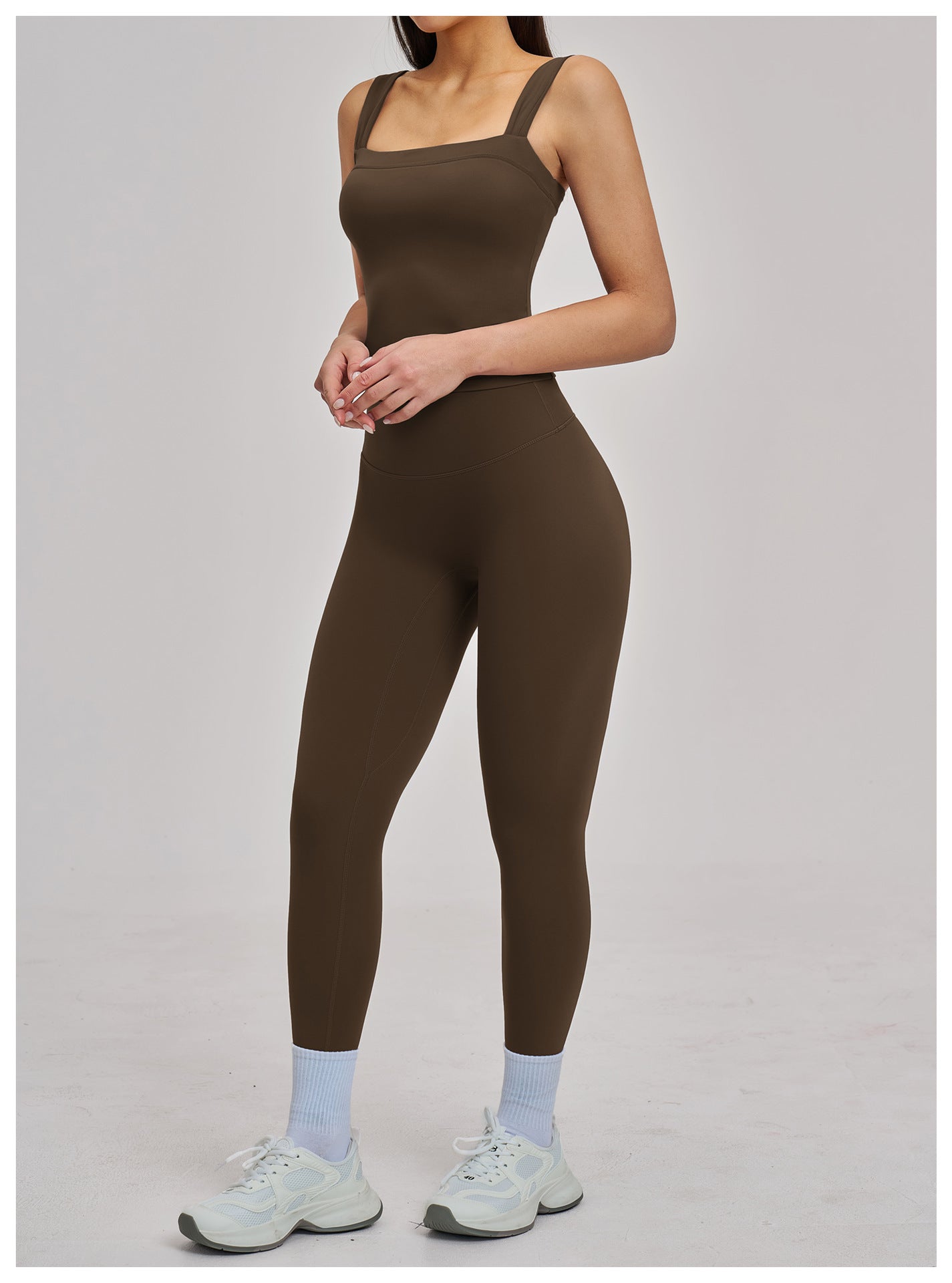 03/2026 Spring European and American style outdoor sports fitness suit, brushed tight-fitting yoga wear, shockproof sports suit for women, 4520