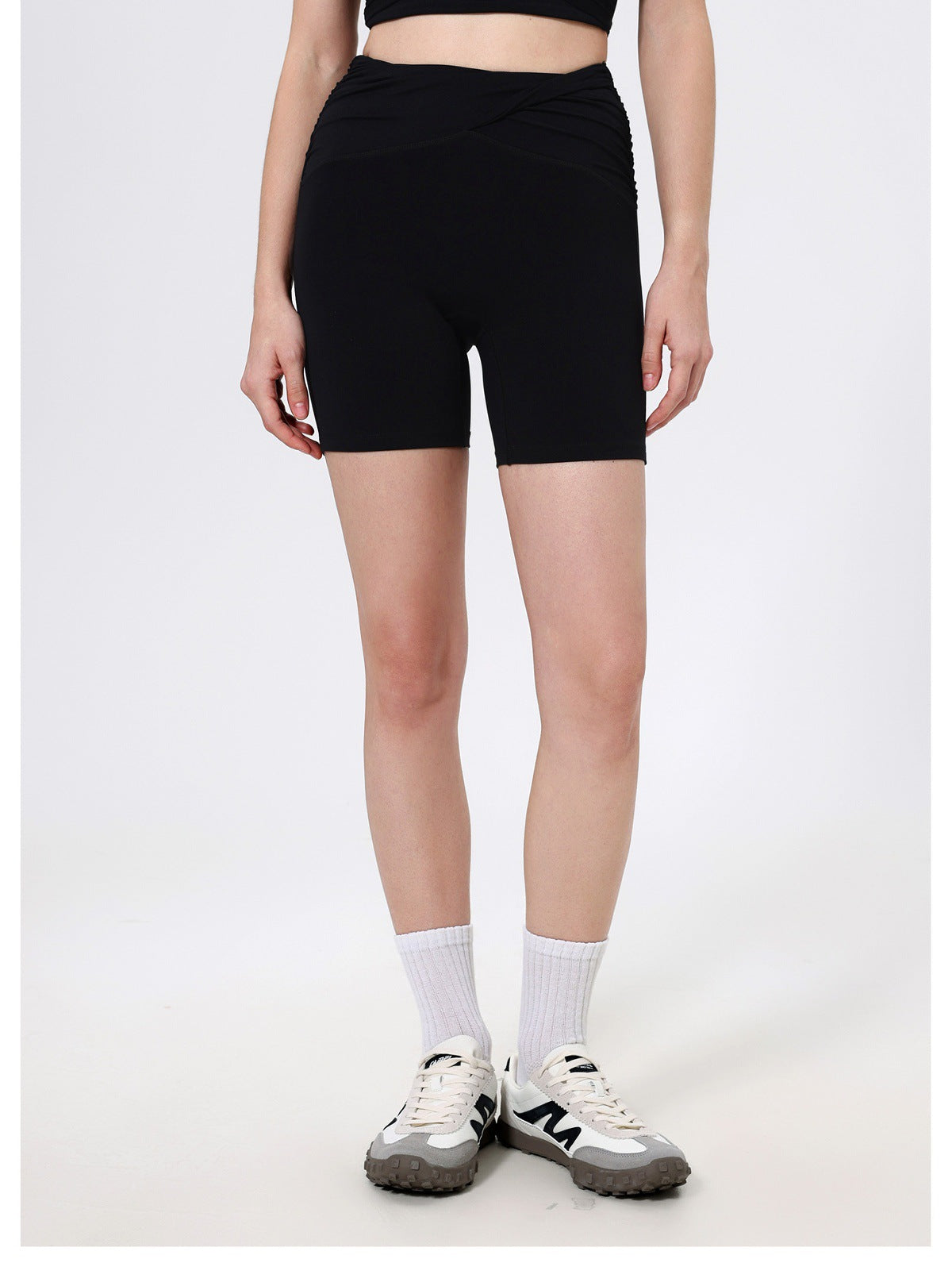 12/2025  fouregg Ruched Booty Yoga Shorts Nude-Feel High-Waist Gym Biker ShortsDK3119