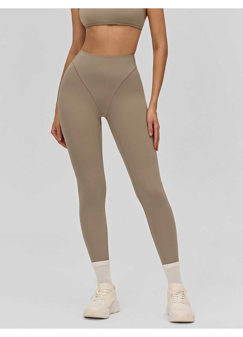 03/2026 Women's Yoga Suit, Slim Fit Fitness Two-Piece Set, Outdoor Running Training Sports Suit