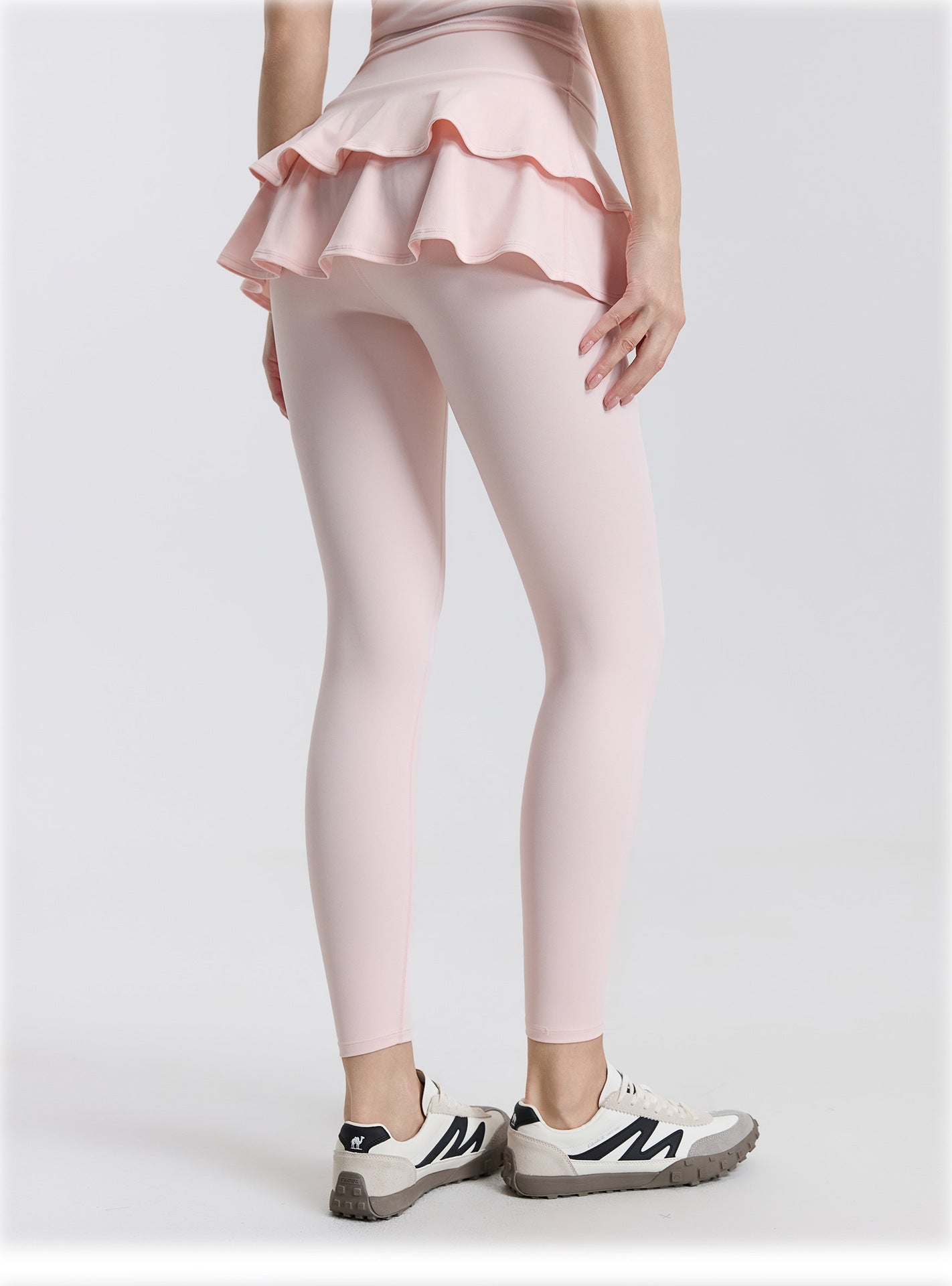 01/2026 High-waisted, two-piece design, nude-feel yoga pants/skirt, suitable for wearing as outerwear, running, sports, breathable, fitness, tights, dance skirt