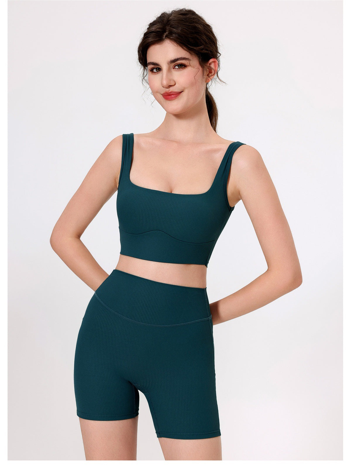 12/2025 Wide-strap athletic underwear with back support, push-up design, and side boob reduction.