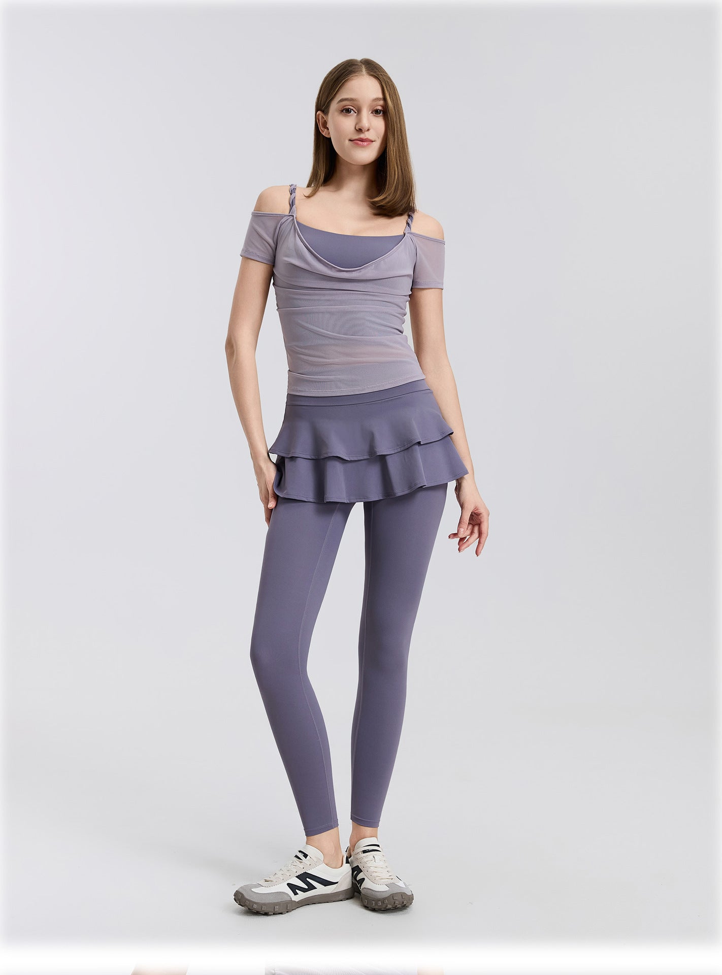 01/2026 High-waisted, two-piece design, nude-feel yoga pants/skirt, suitable for wearing as outerwear, running, sports, breathable, fitness, tights, dance skirt
