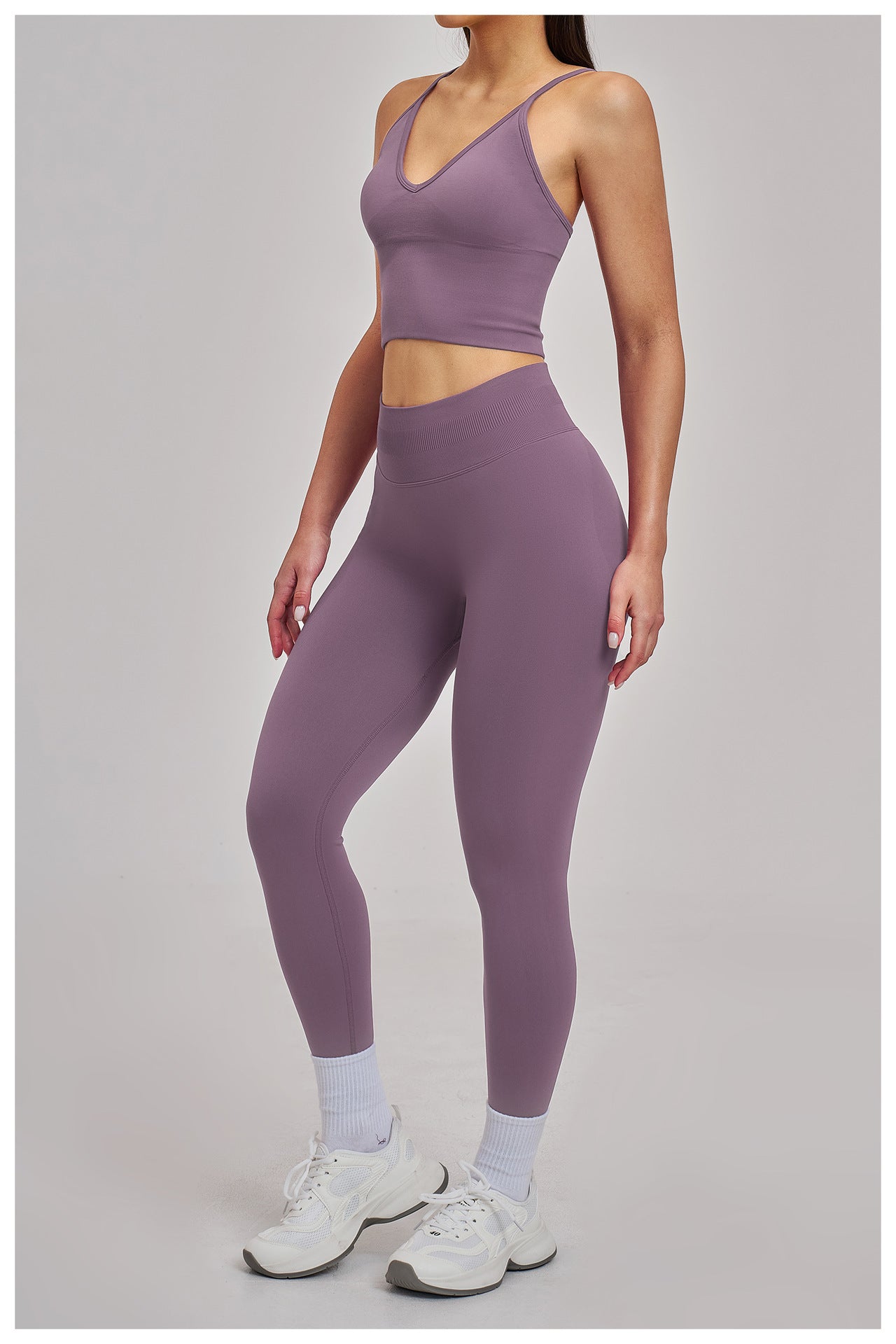 03/2026 Wholesale FOUREGG #5518 Seamless Sets: High-impact Racerback & Naked-feel. Performance gear for 2026 Pickleball & Gym.