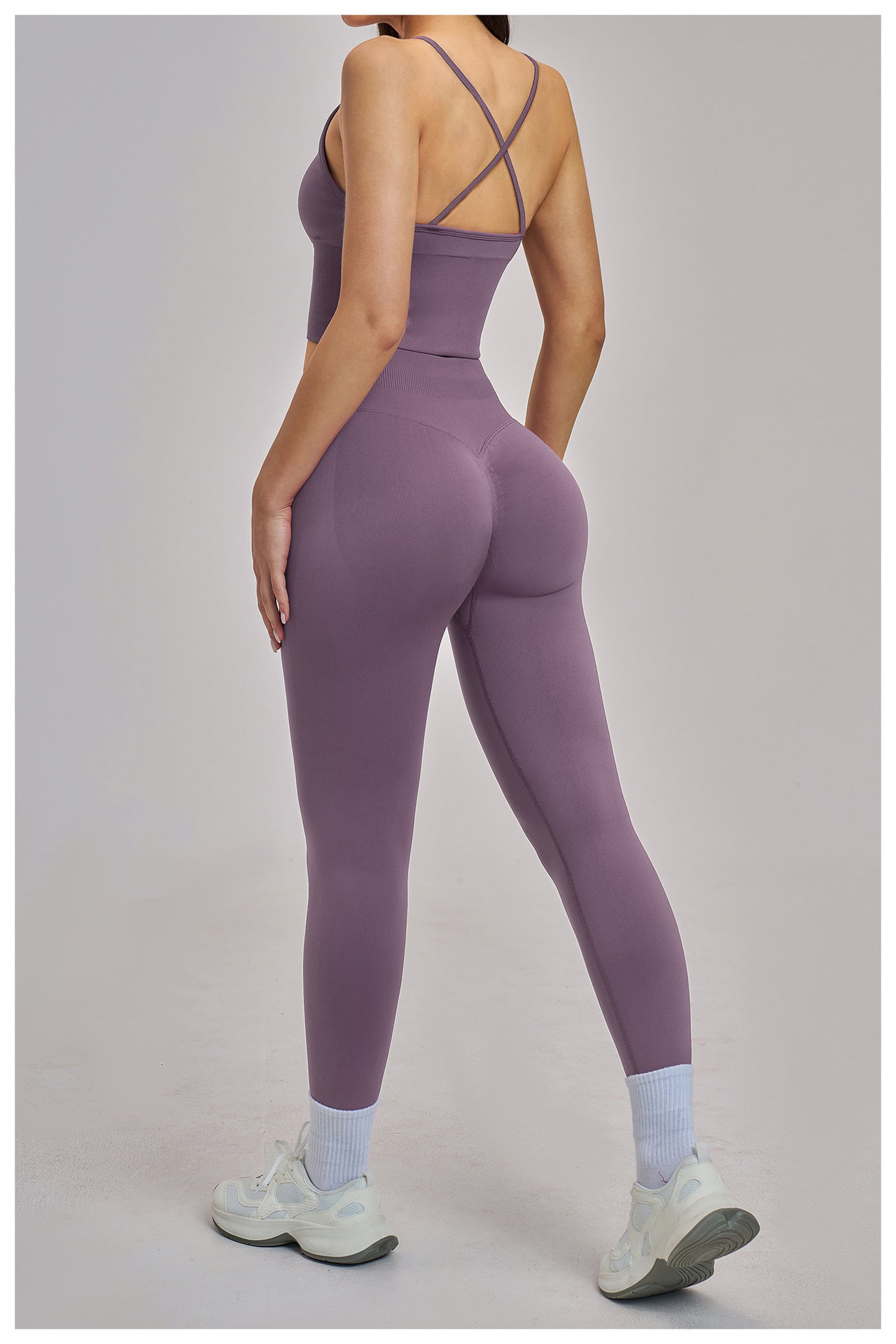 03/2026 Wholesale FOUREGG #5518 Seamless Sets: High-impact Racerback & Naked-feel. Performance gear for 2026 Pickleball & Gym.