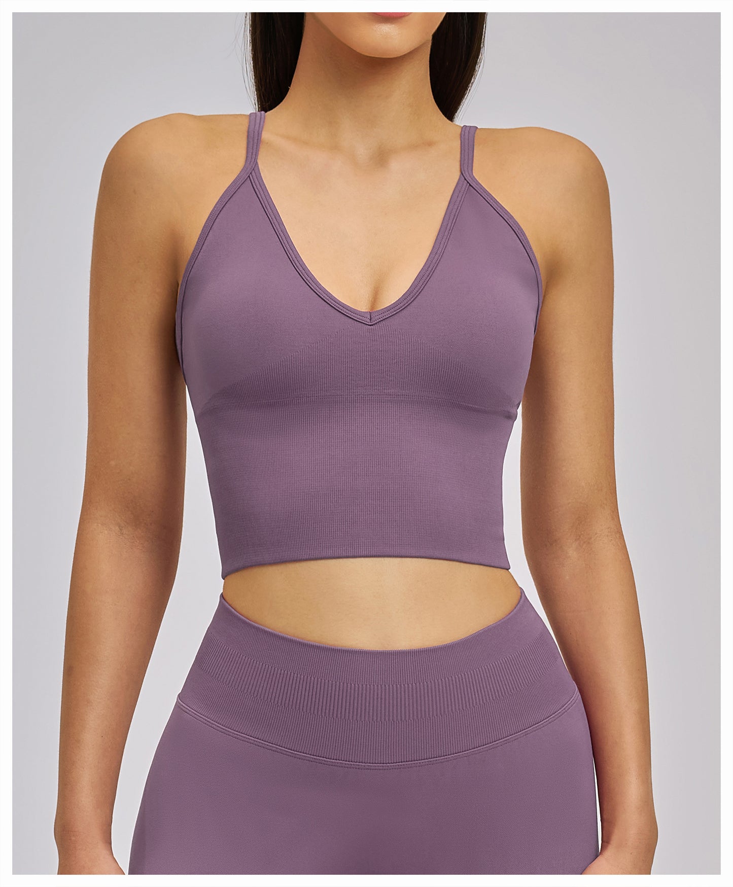 03/2026 Shockproof seamless yoga bra with cross-back design, quick-drying sports top, running and fitness yoga wear 5518