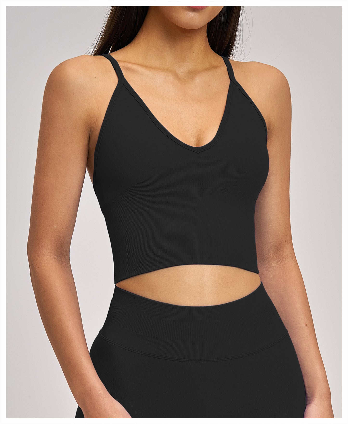 03/2026 Shockproof seamless yoga bra with cross-back design, quick-drying sports top, running and fitness yoga wear 5518