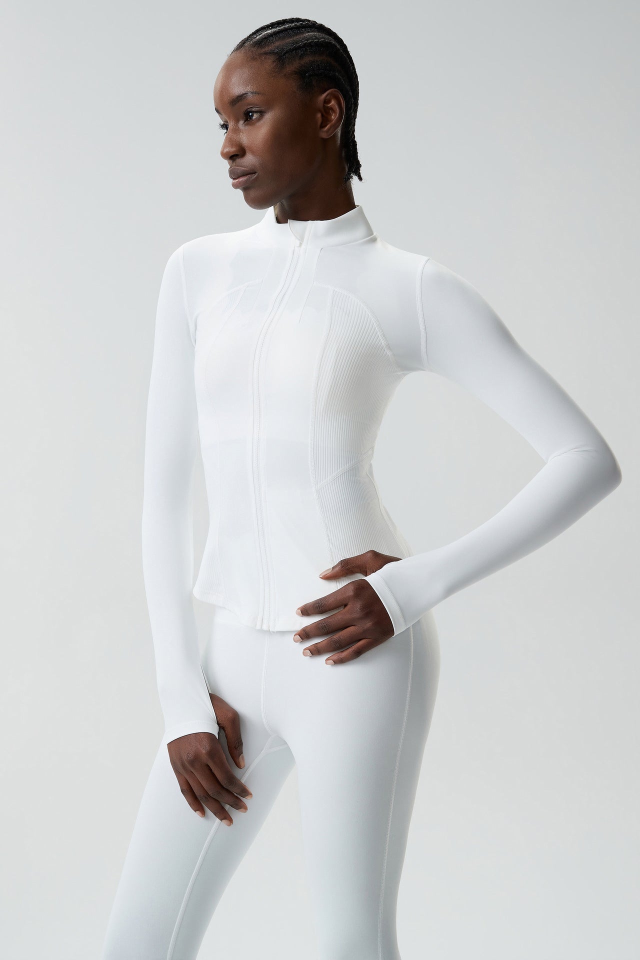 01/2026 Vêtements de yoga grande taille à manches longues pour femmes, veste de sport à fermeture éclair séchage rapide, haut de sport de fitness à manches longues