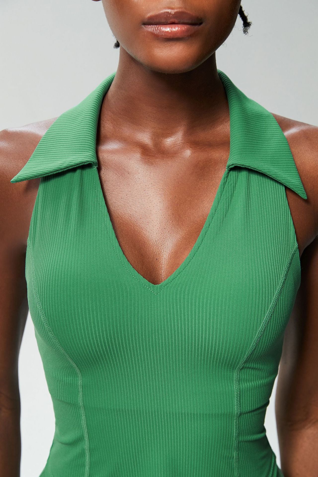 09/2024 Cross-border latex water drop cup V-neck fitness sports tops for women shockproof quick-drying large size running yoga tennis clothes