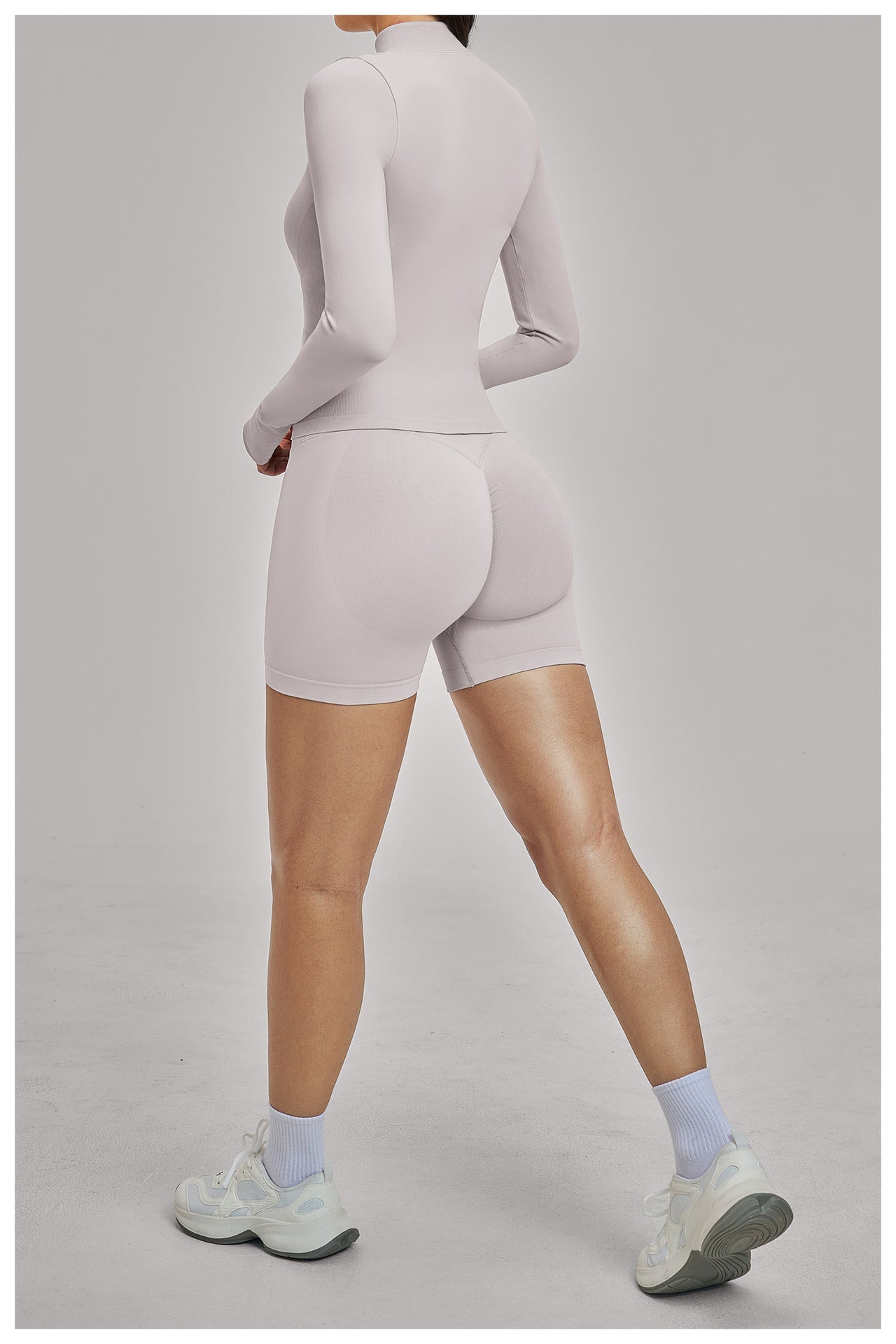 03/2026 Seamless stand-up collar zipper yoga set, windproof, slim fit, warm top, sports running set 7755